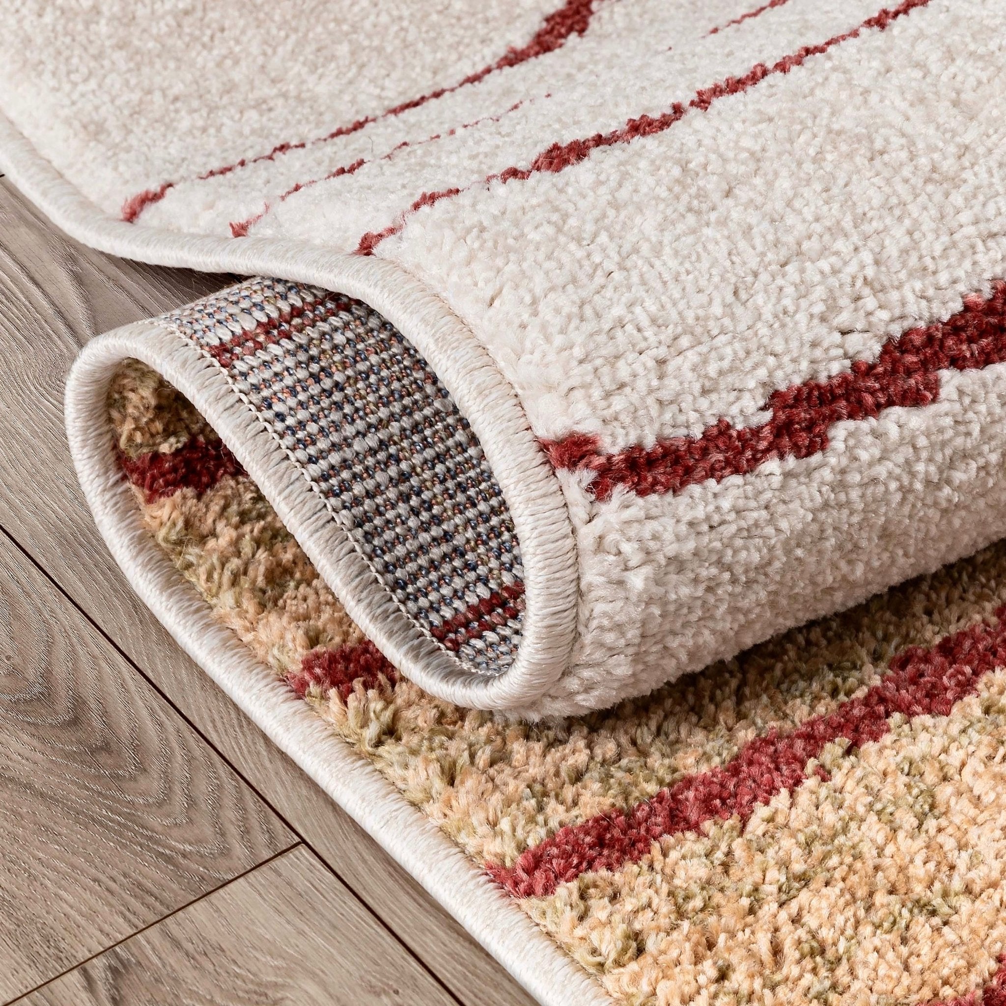 Laslow Modern Geometric Ivory Rug For Living Room, Bedroom, and Dining Room、mySite、gigharbornorthrealestate