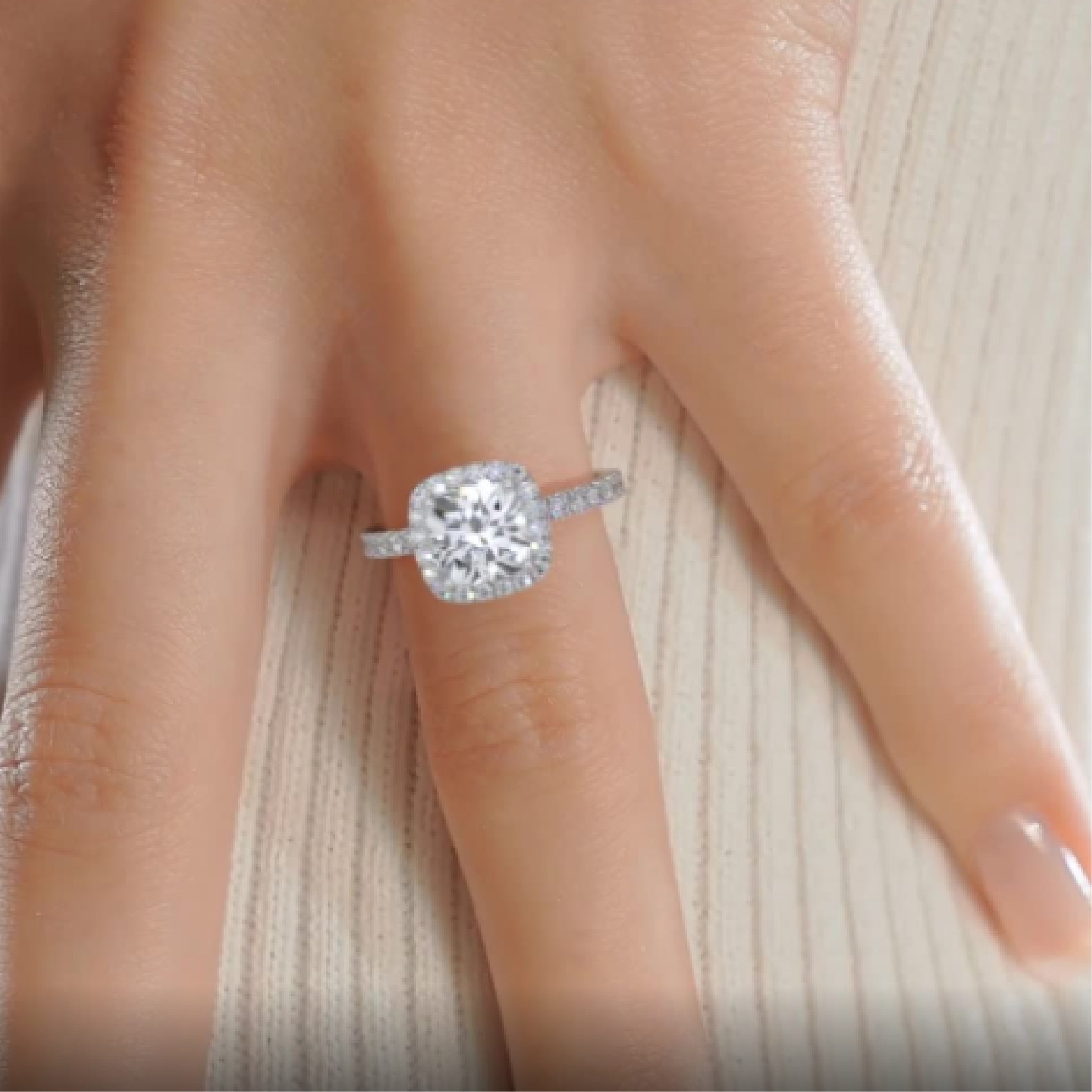 Alice Diamond Engagement Ring -Platinum、mySite、hinf8tx79