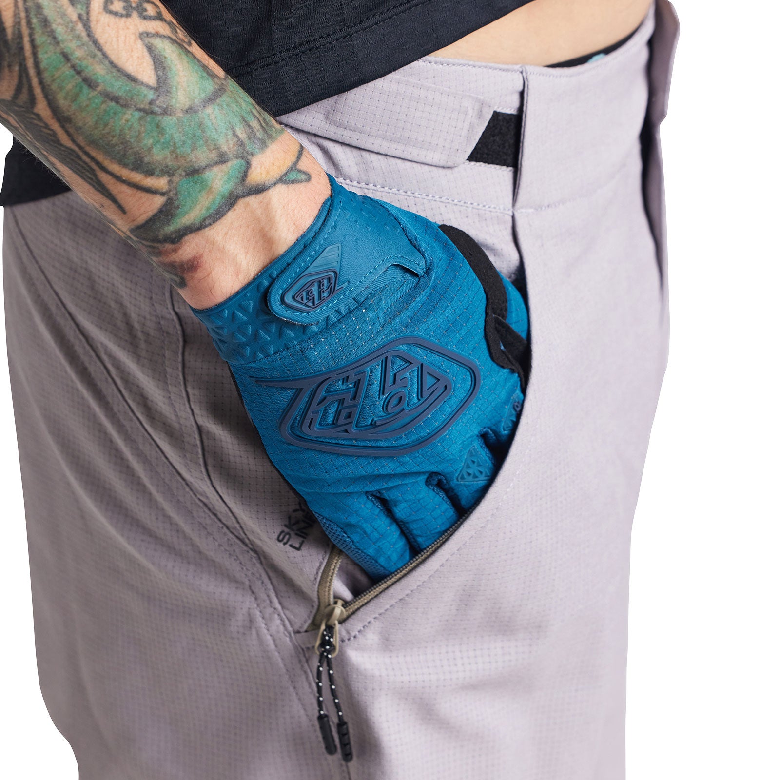 Skyline Air Short Shell Mono Charcoal、mySite、dreamappss