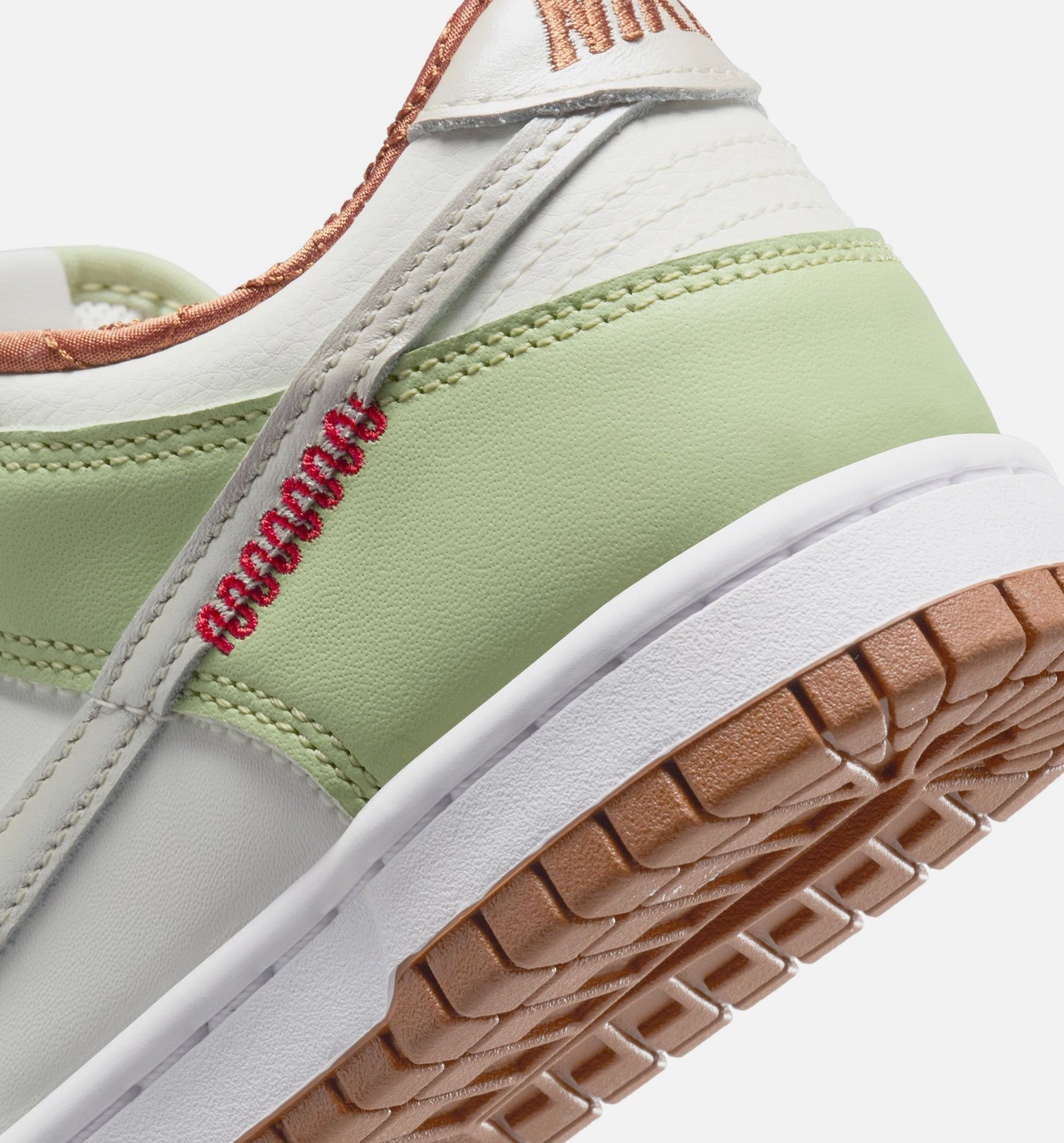 Dunk Low Grade School Lifestyle Shoe - Sail/Light Bone/White/Olive Aura、mySite、dreamappss