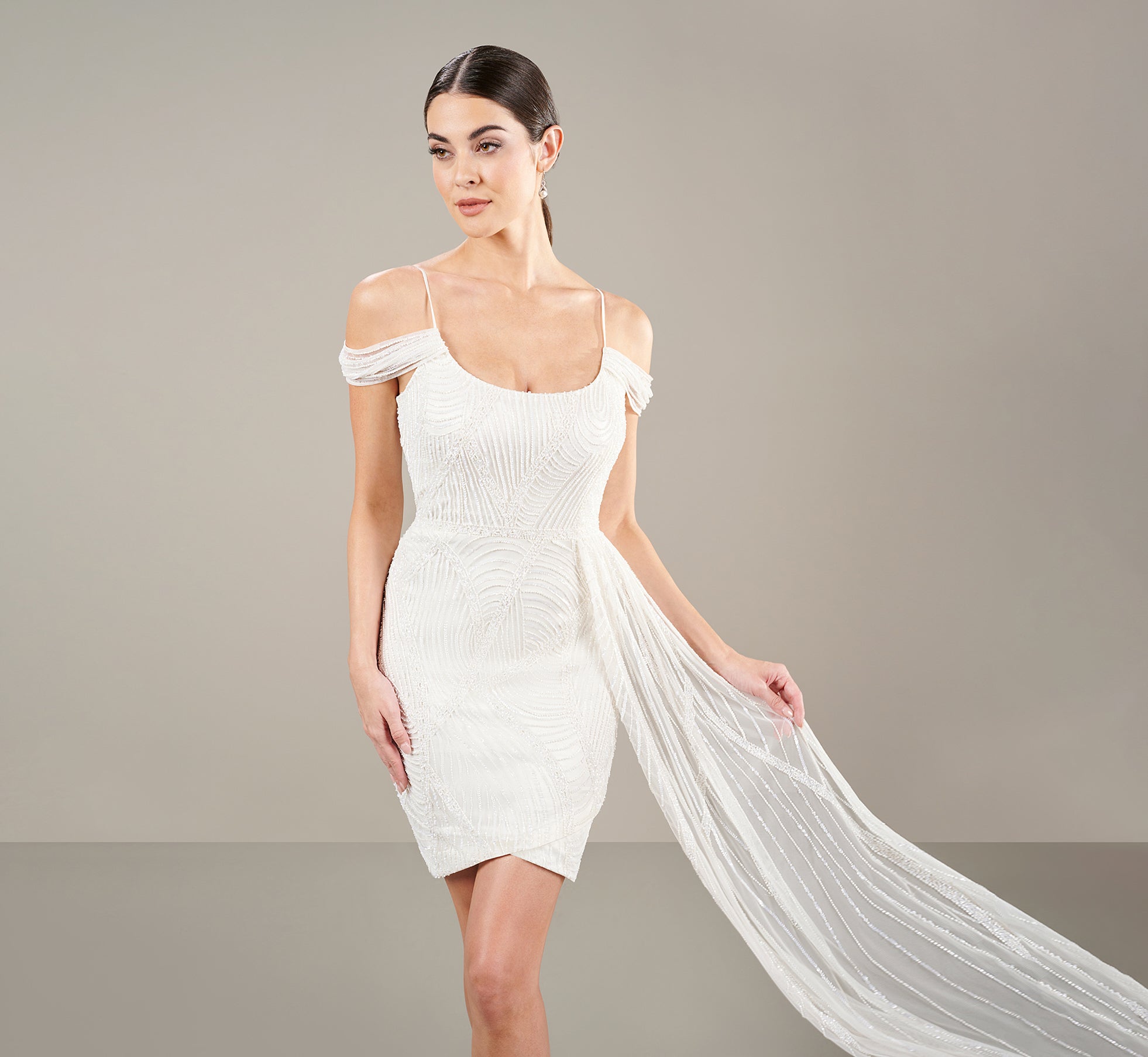 All Over Beaded Short Sheath In Ivory、mySite、solidvoid