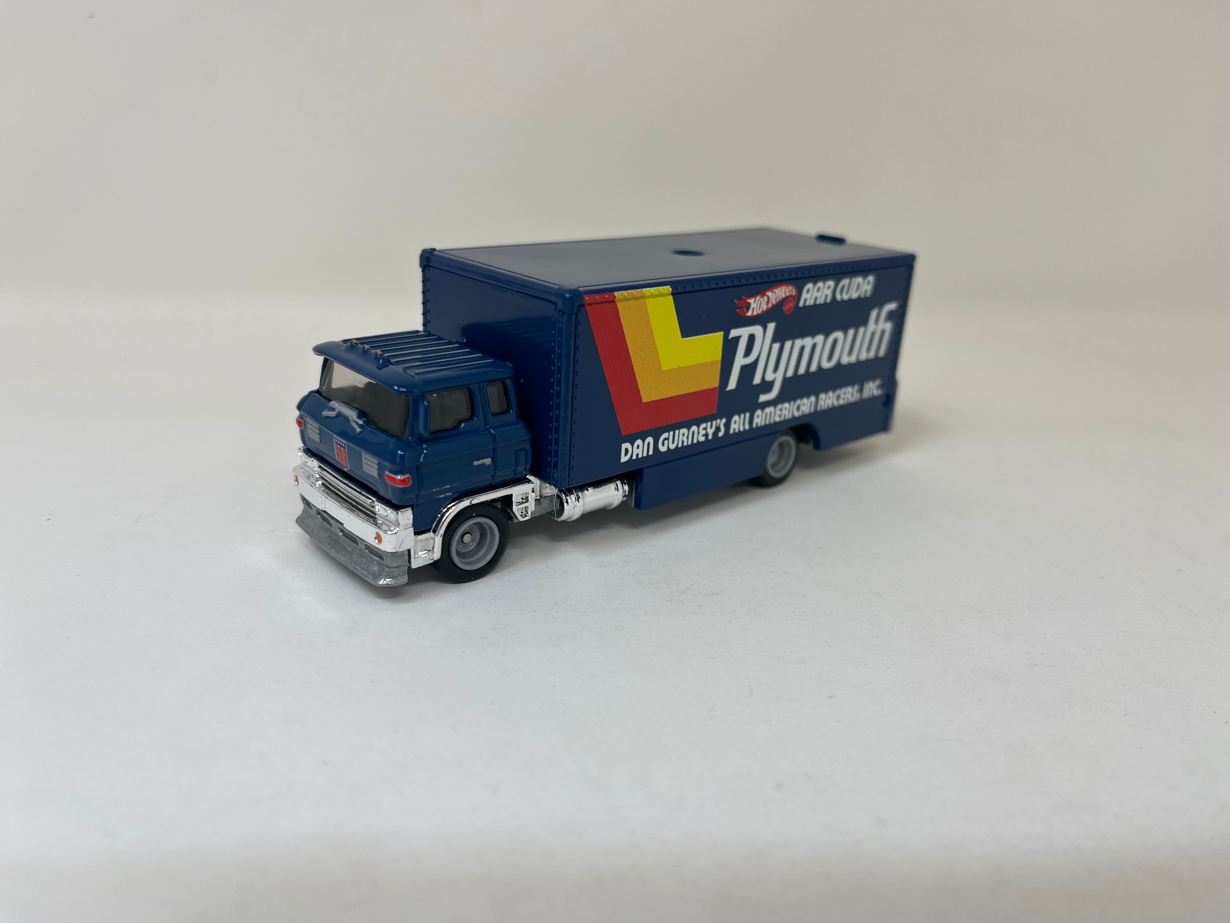 Dan Gurney's All American Racers Car Hauler * 2024 Hot Wheels Team Transport Loose、mySite、hgirdovlk