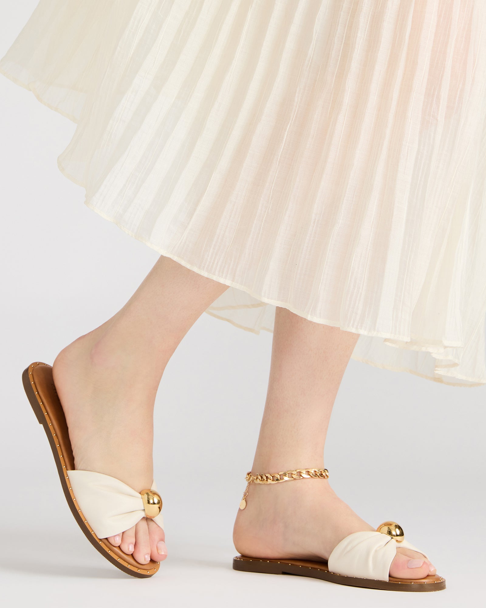 DIPSY WHITE LEATHER、mySite、gtrtttuynbv