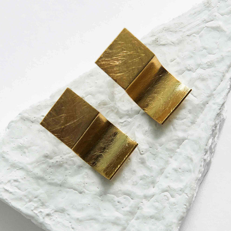 Brass Space Earrings、mySite、camillekostekn