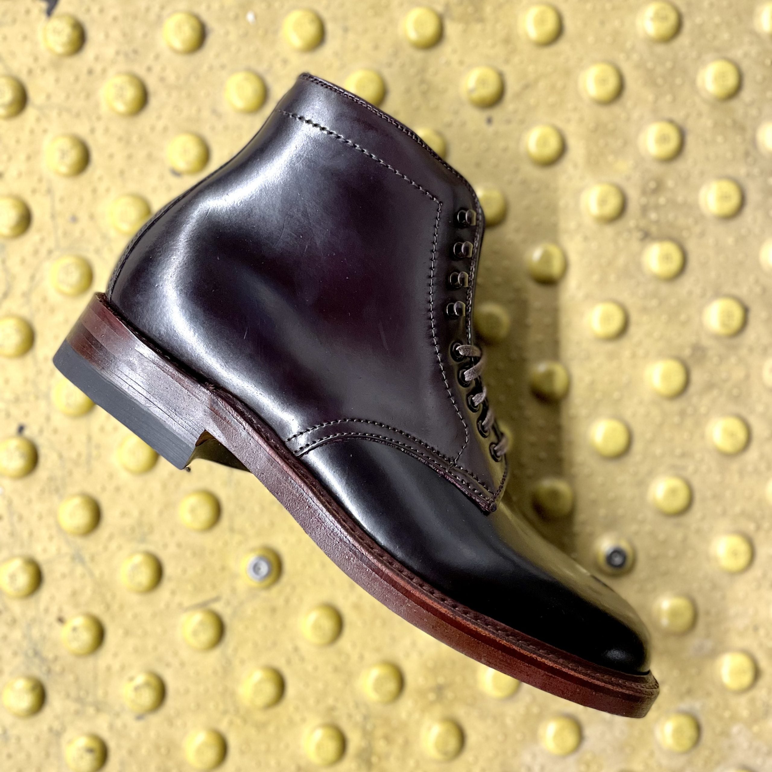  D1854H - Plain Toe Boot w Neocork Sole in Color 8 Shell、mySite、preschool7hills