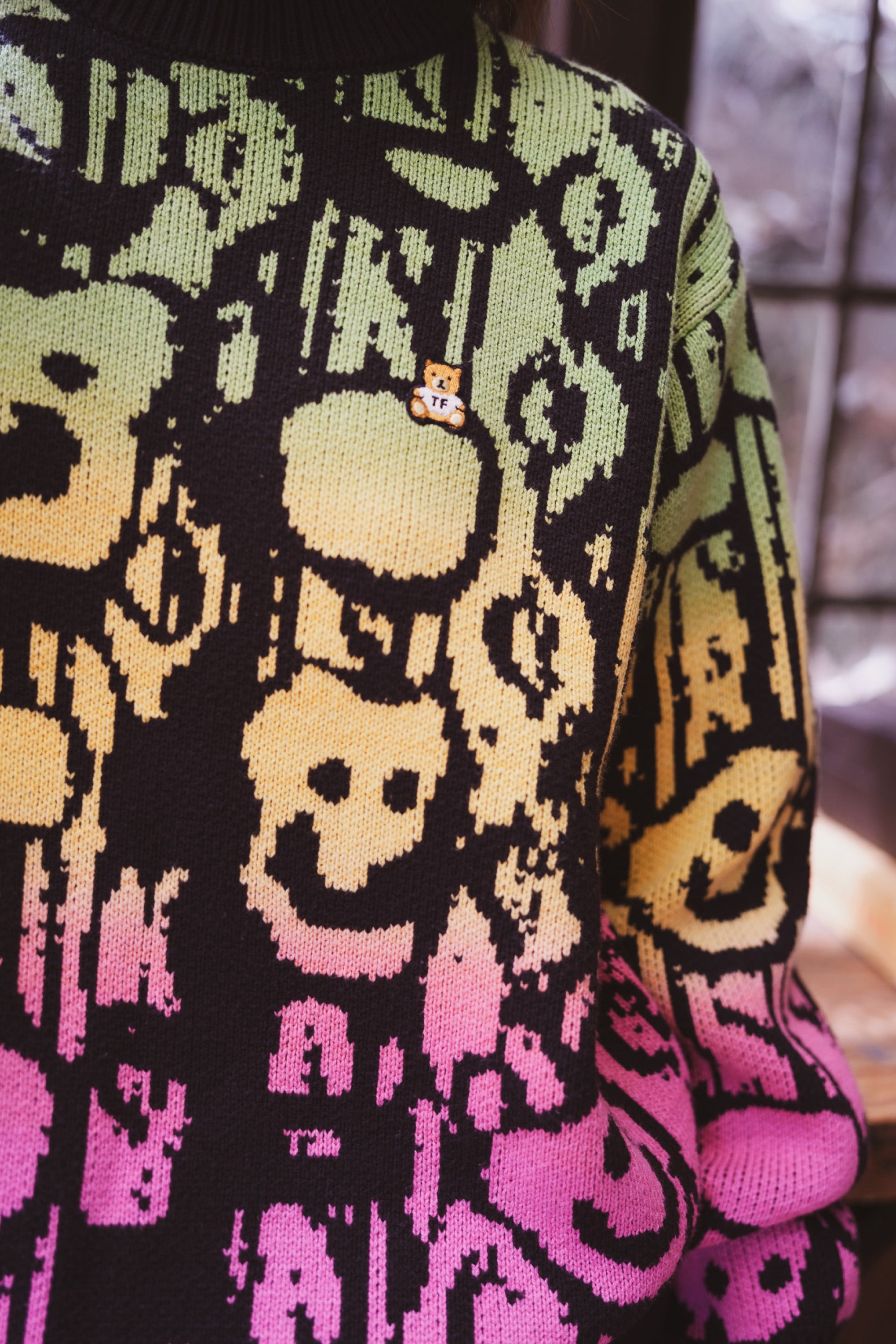 {product_title} - {shop_name}