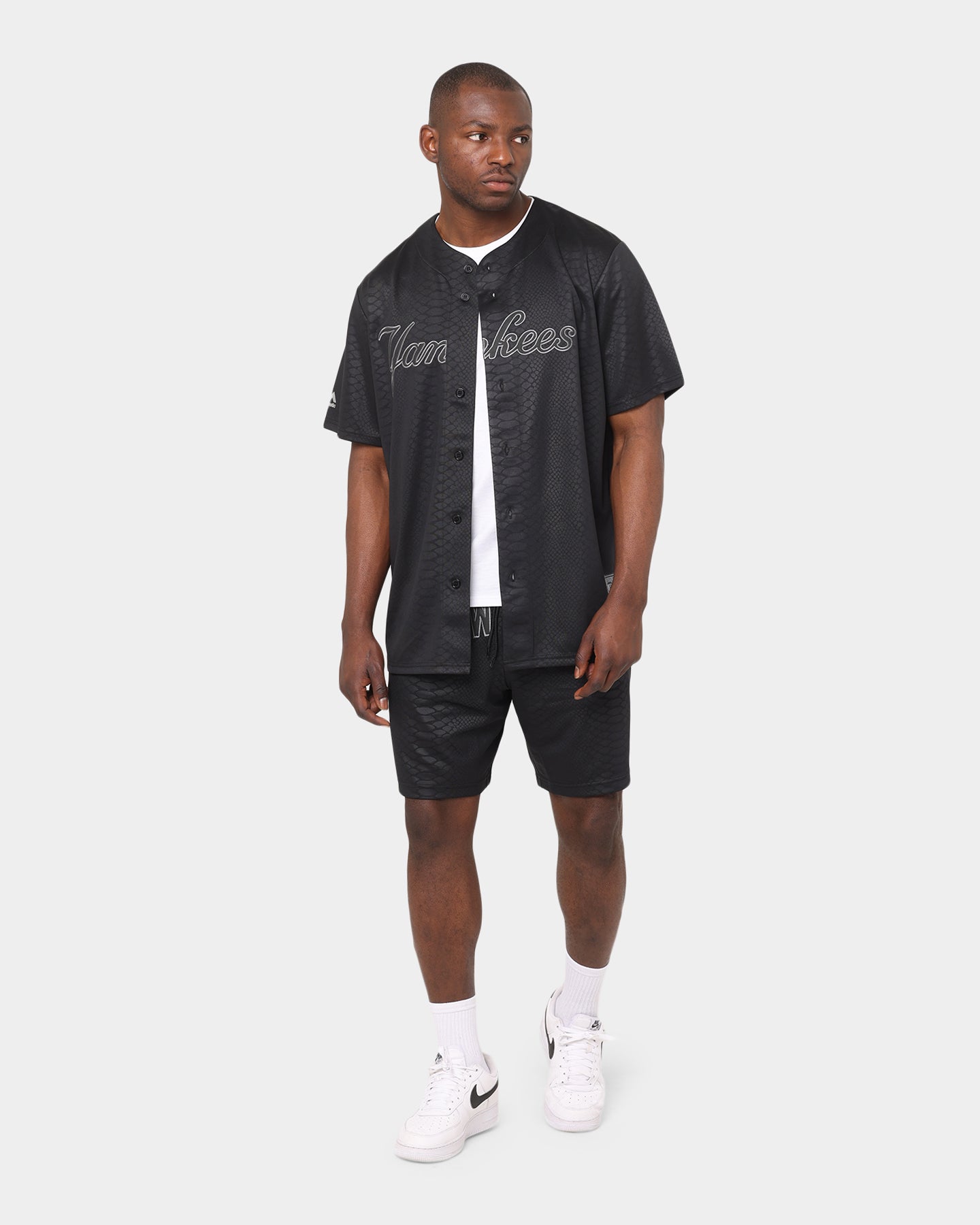 Majestic Athletic New York Yankees Animal Wordmark Jersey Black Snake Print、mySite、zt4zffjzw