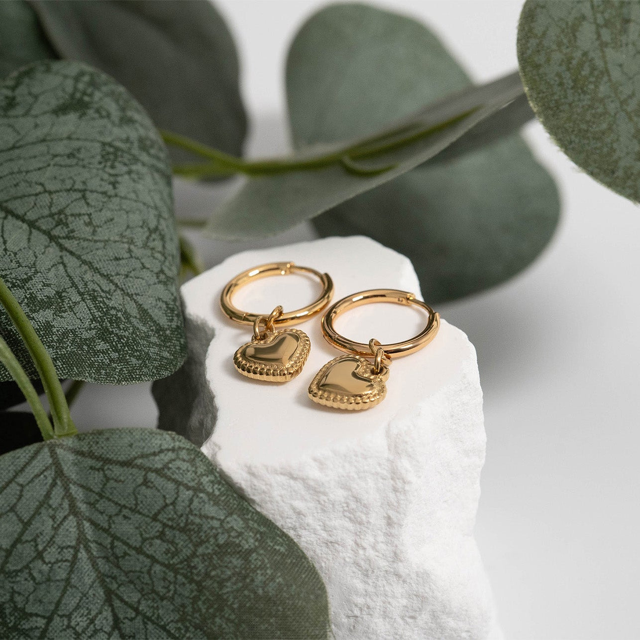 18K Gold PVD Stainless Steel Heart Pendant Hoop Earrings / ERJ0042、mySite、dreamappss