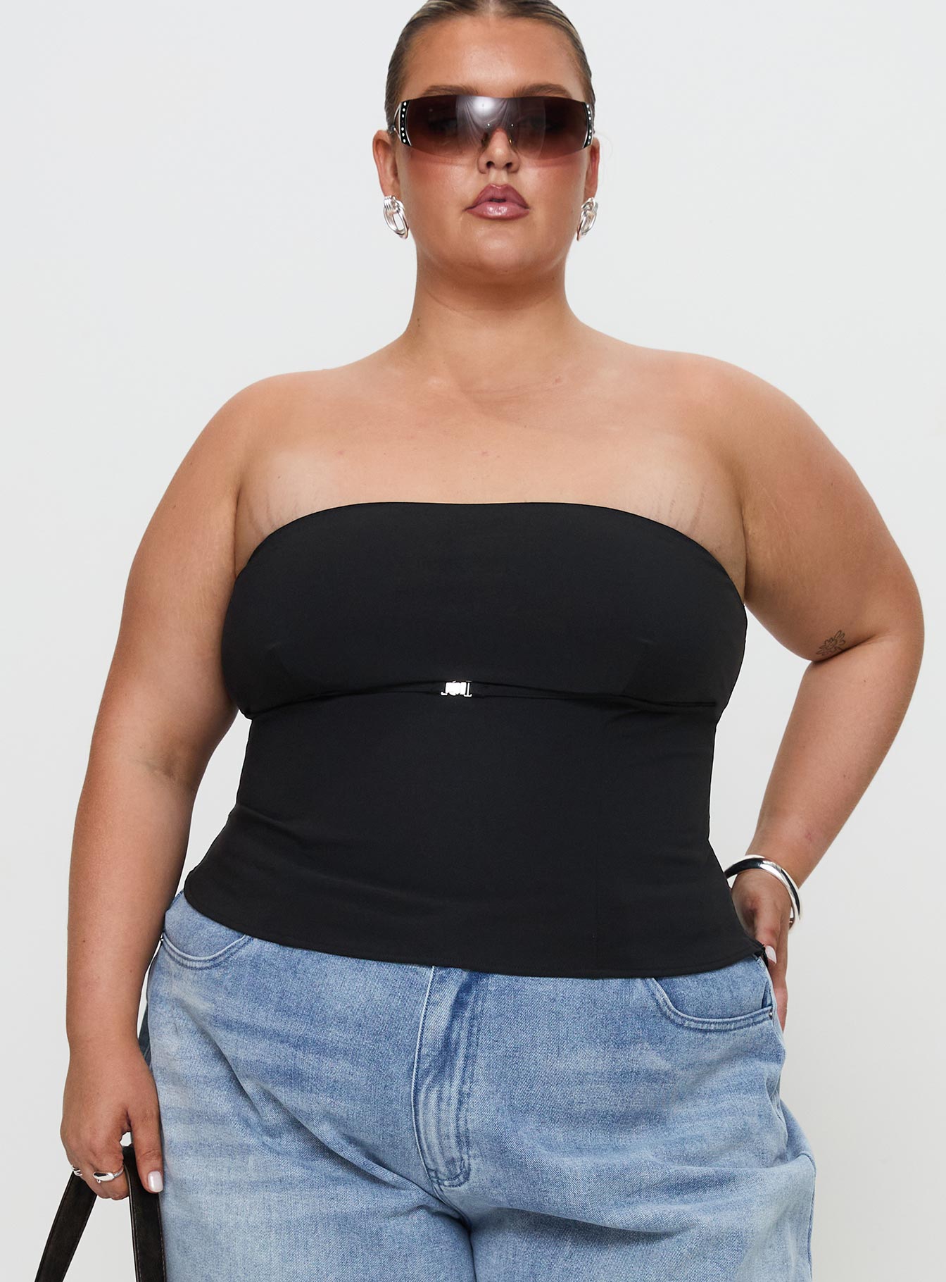 Flounce Strapless Top Black Curve、mySite、solidvoid