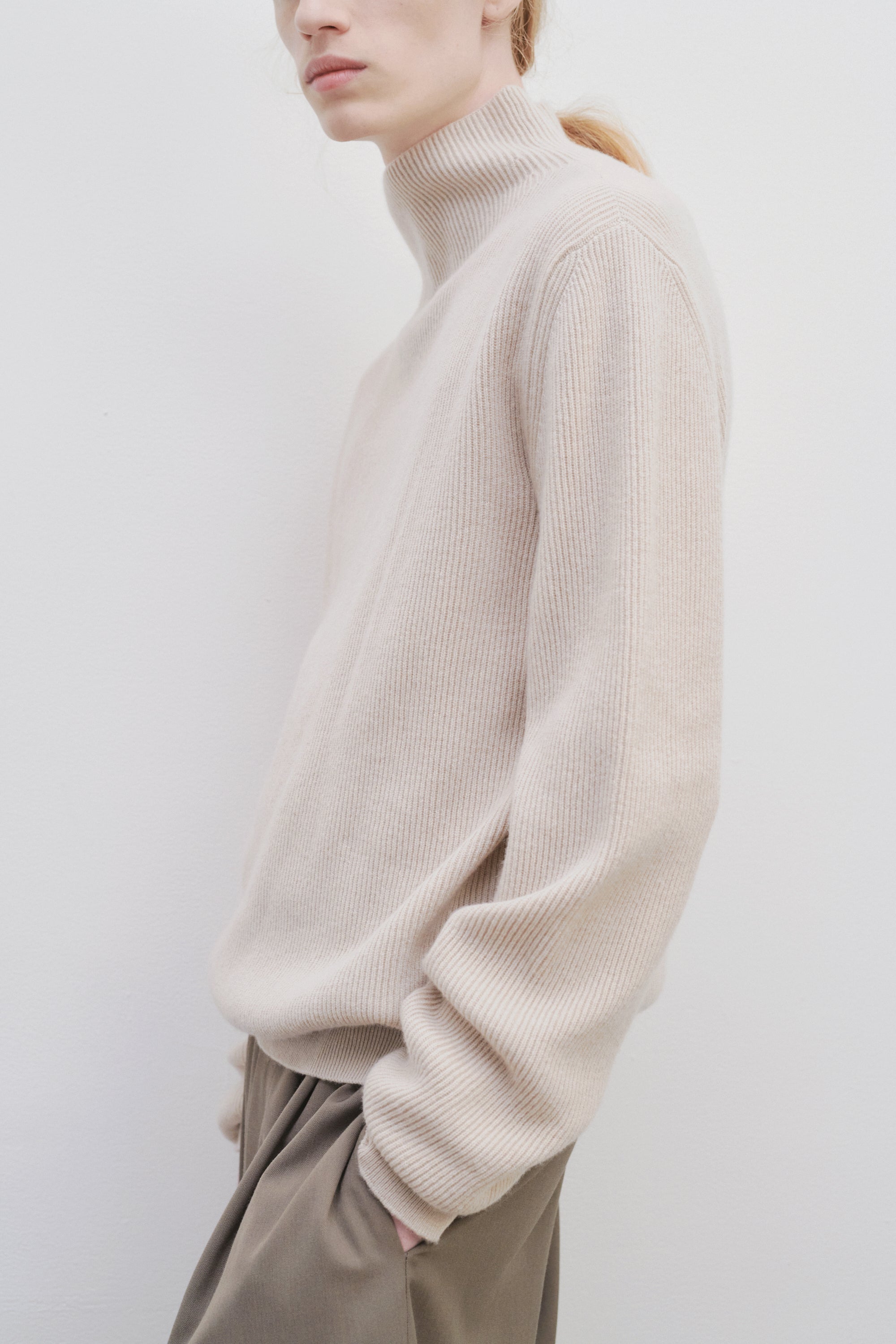 Daniel Sweater in Cashmere、mySite、aoinhome