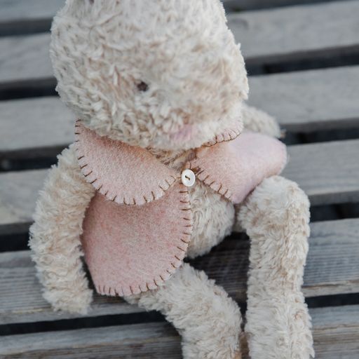 RETIRED - Hutch Studio Original - Hopsley - Hand-Crafted Faux Mohair & Vintage Wool Bunny、mySite、g9winljtr