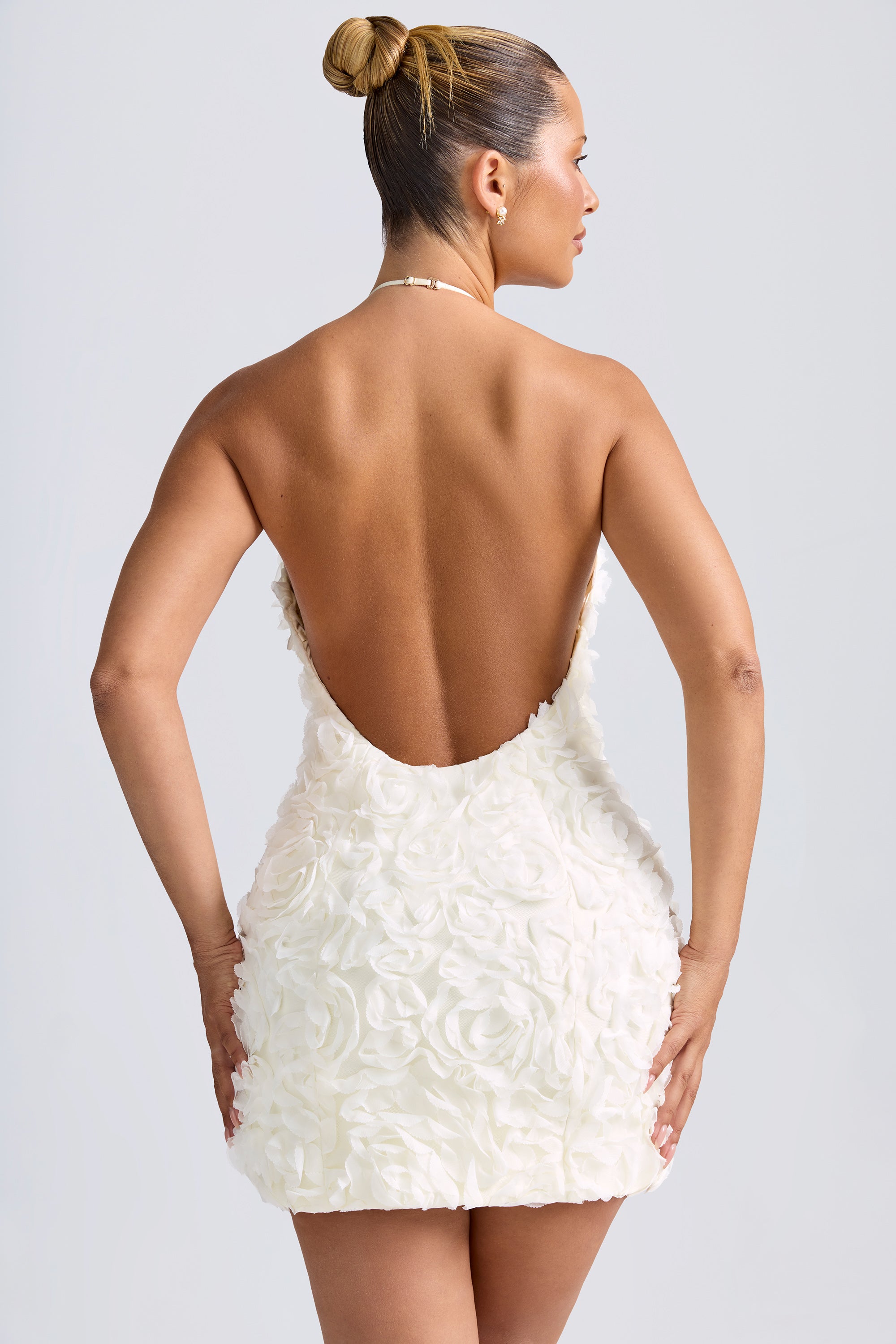 Floral-Appliqué Halterneck A-Line Mini Dress in White、mySite、solidvoid