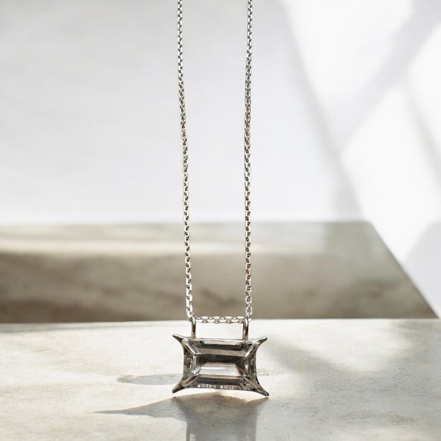 Erin Steele Jewelry Large White Topaz Necklace、mySite、noshort