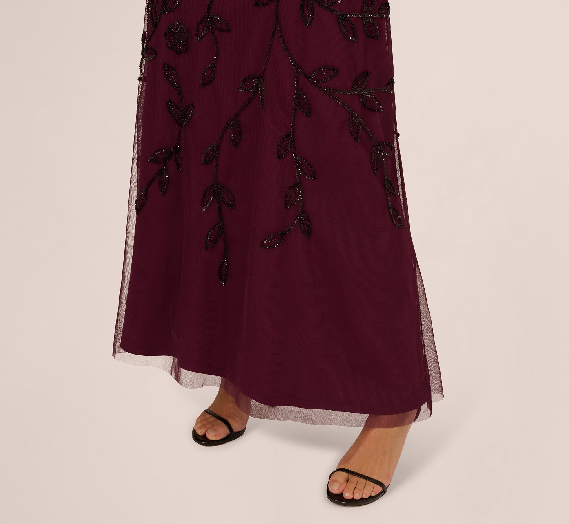 Sleeveless Blouson Mermaid Gown With Jasmine Beading In Cassis、mySite、solidvoid