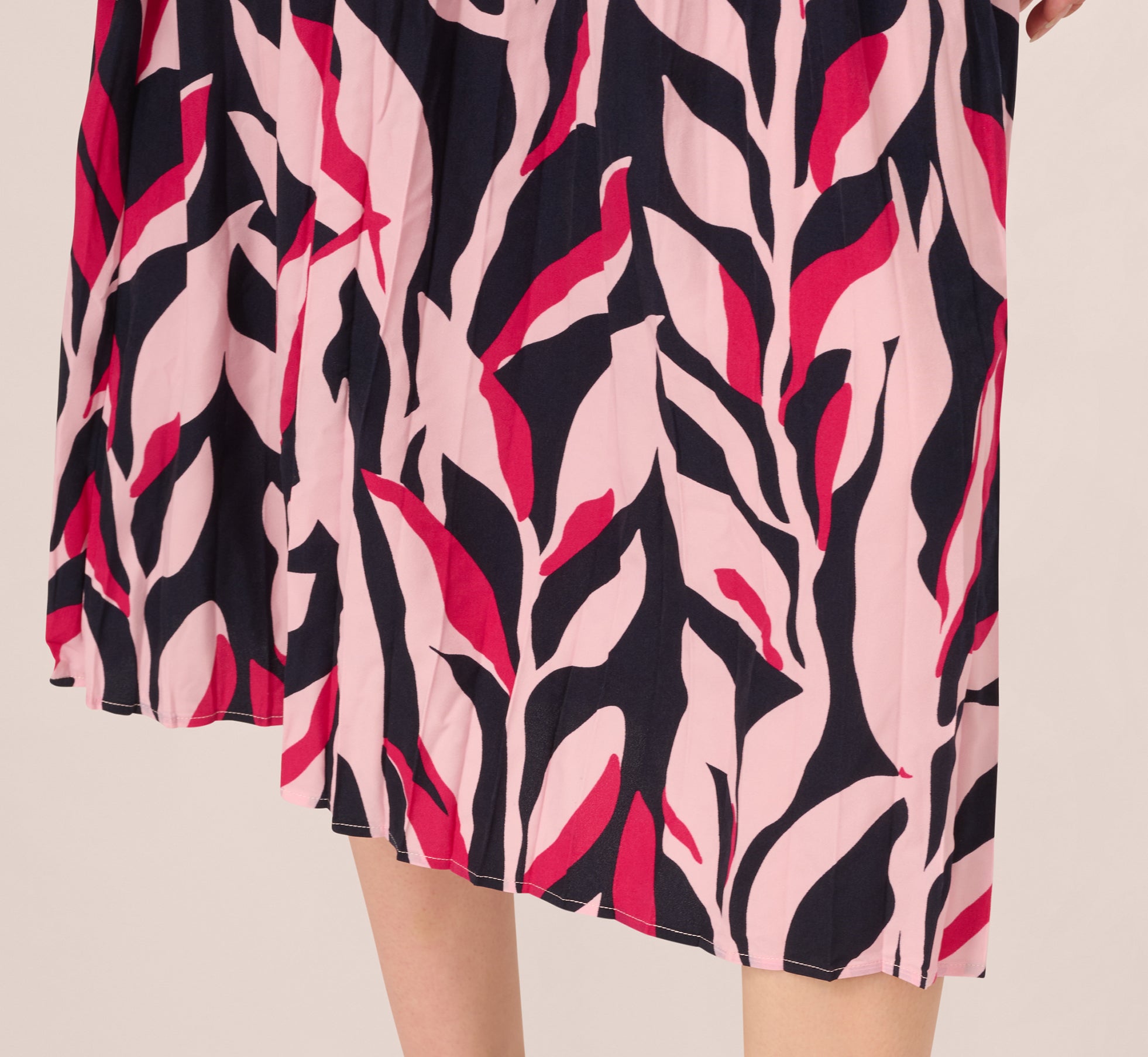 Leaf Print A Line Midi Skirt In Navy Leaf Vine、mySite、solidvoid