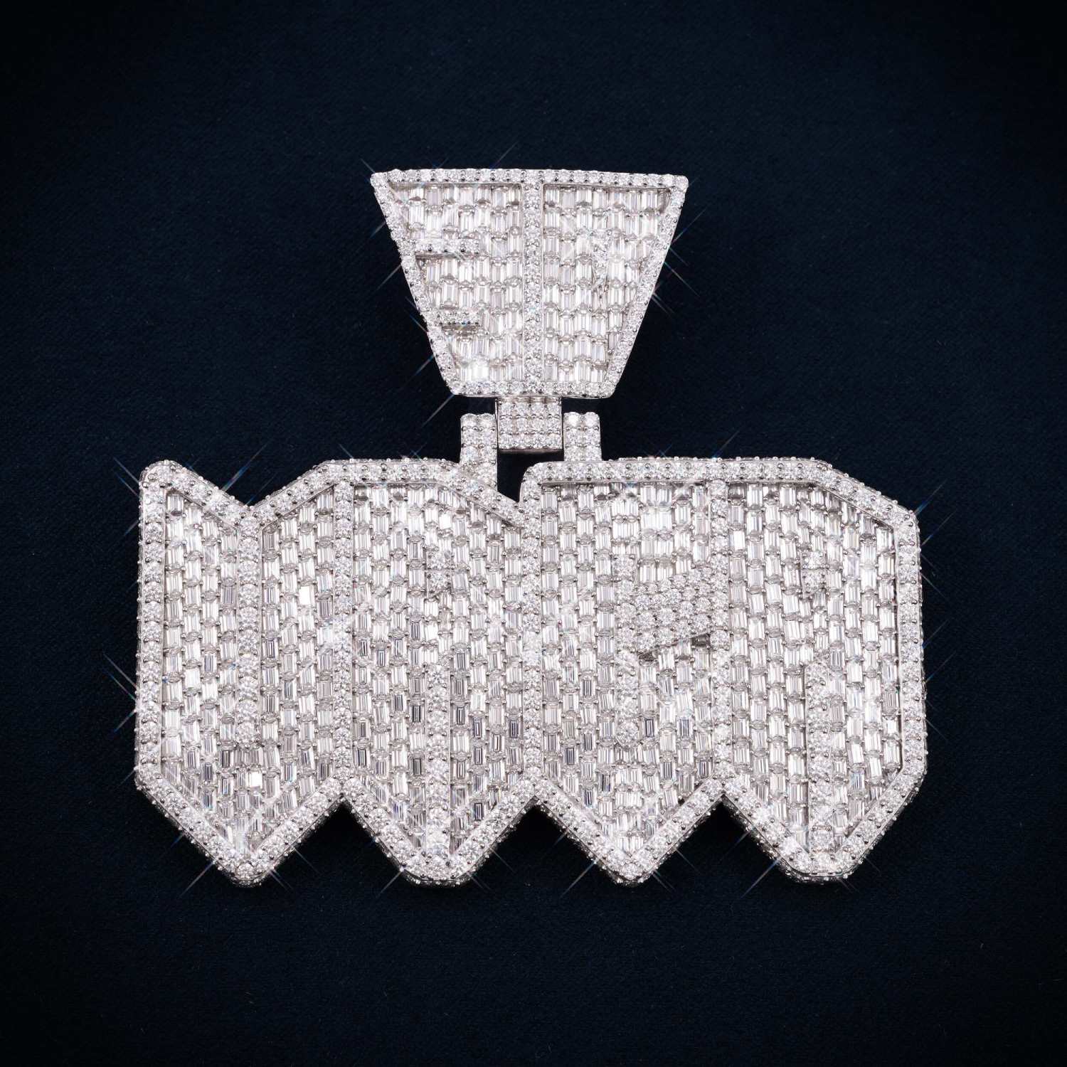 VRCR Custom Moissanite Pendant 14K Gold、mySite、hinf8tx79