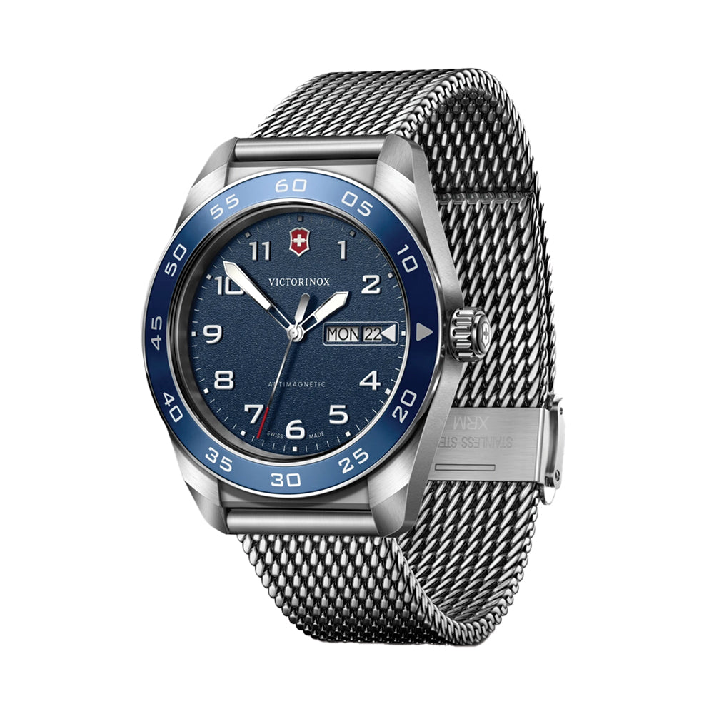 Swiss Army Quartz 42mm - Blue on Bracelet、mySite、botmansion