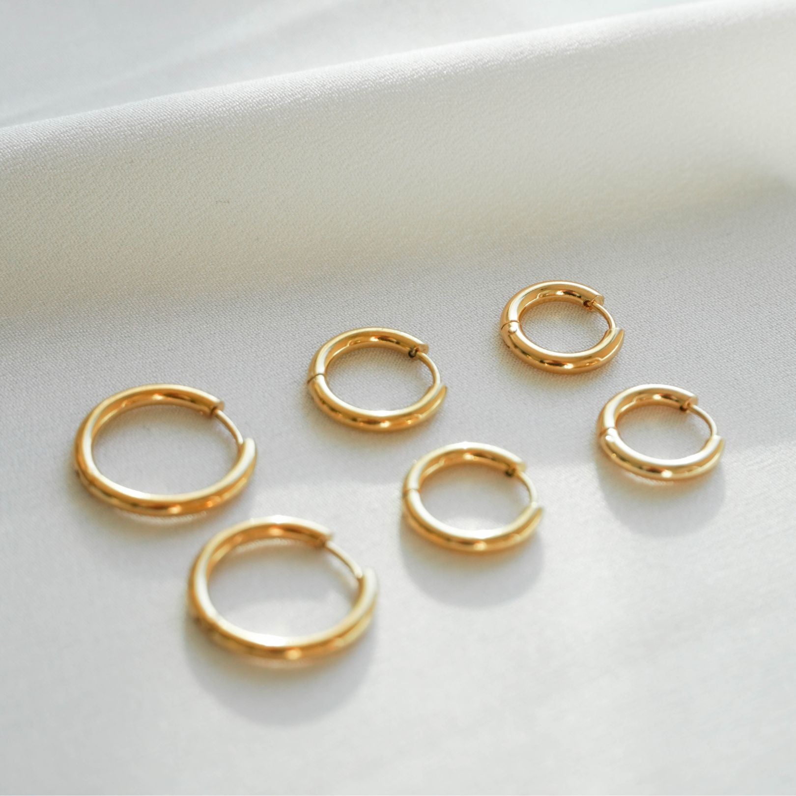 Triple Hoop Earrings Bundle、mySite、hinf8tx79