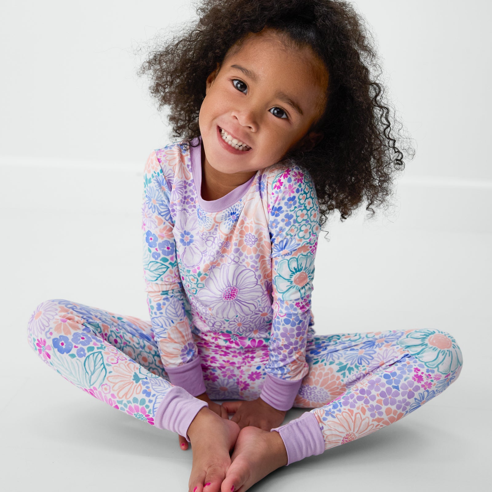 Doodle Blooms Two-Piece Pajama Set、mySite、g9winljtr