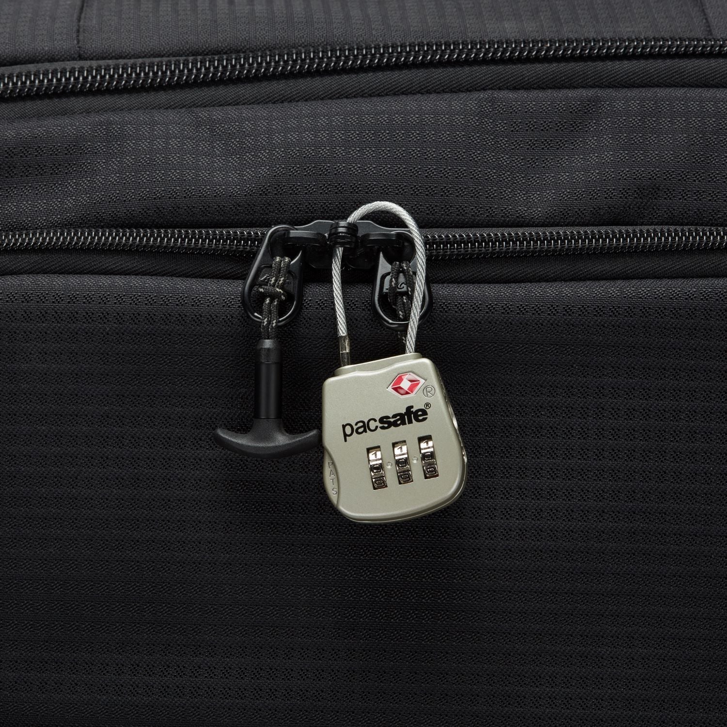 Pacsafe® Prosafe® 800 Travel Sentry® Approved combination cable padlock、mySite、garagedoors4me