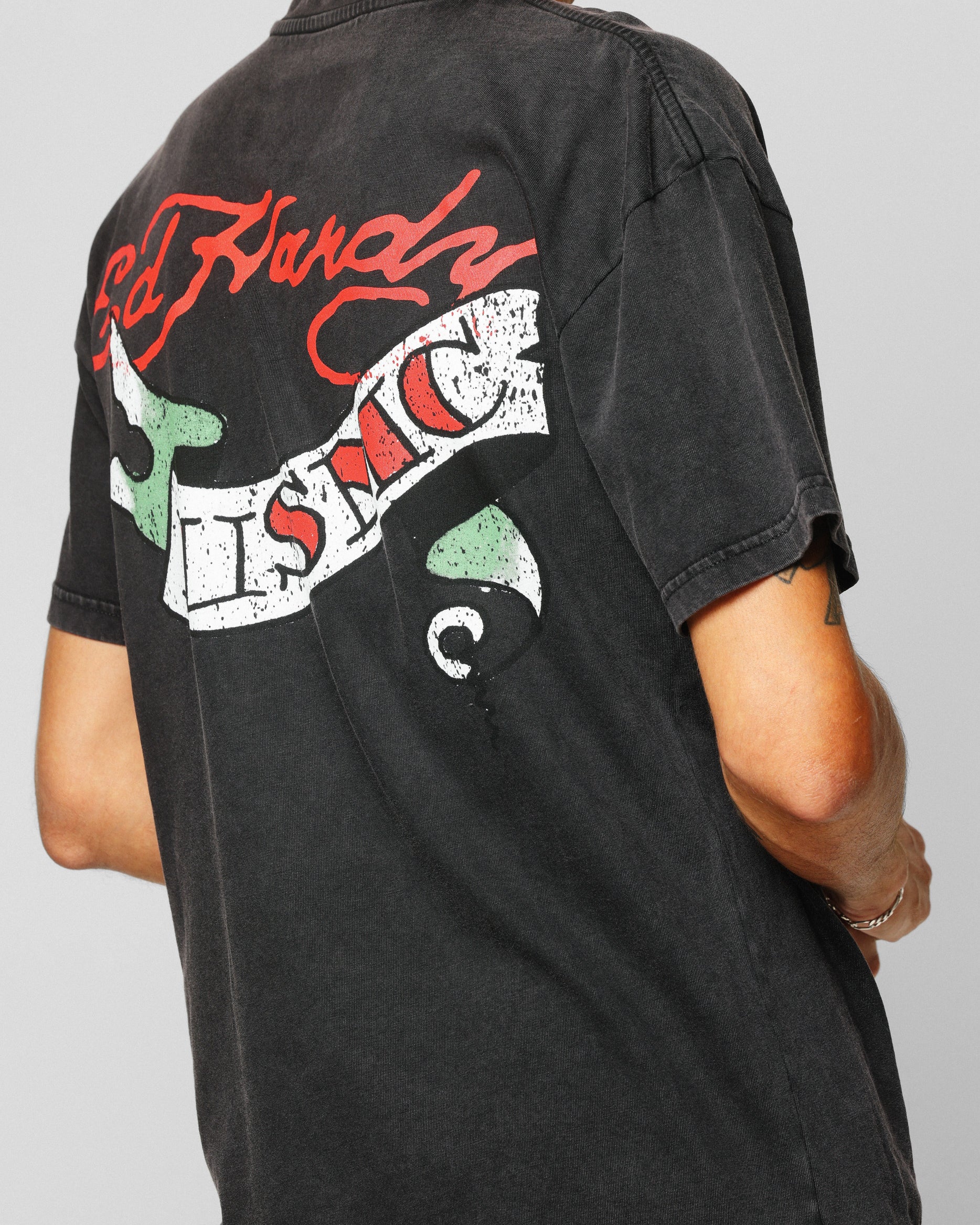 {product_title} - {shop_name}