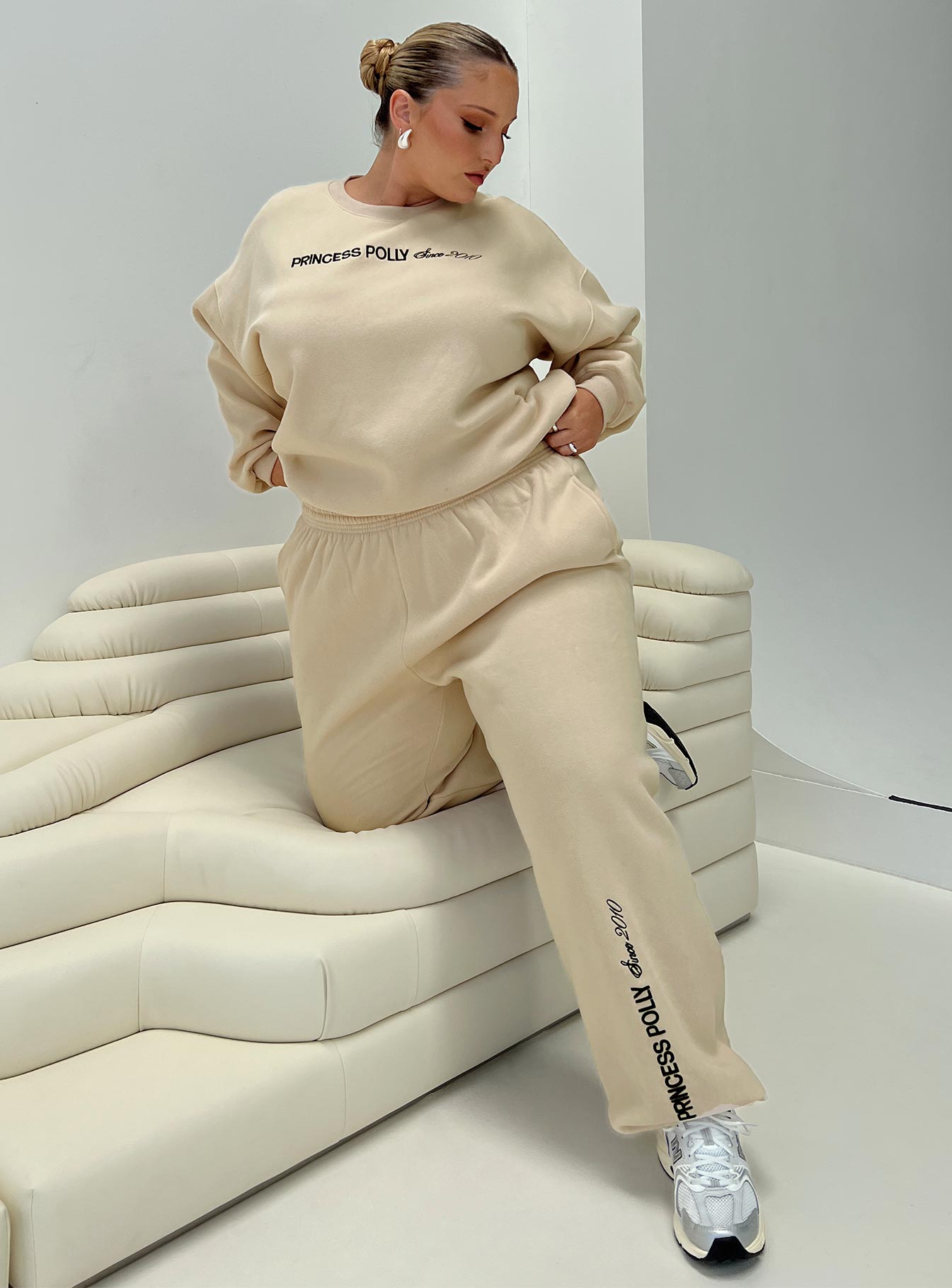 Princess Polly Track Pants Block / Cursive Text Stone Curve、mySite、solidvoid