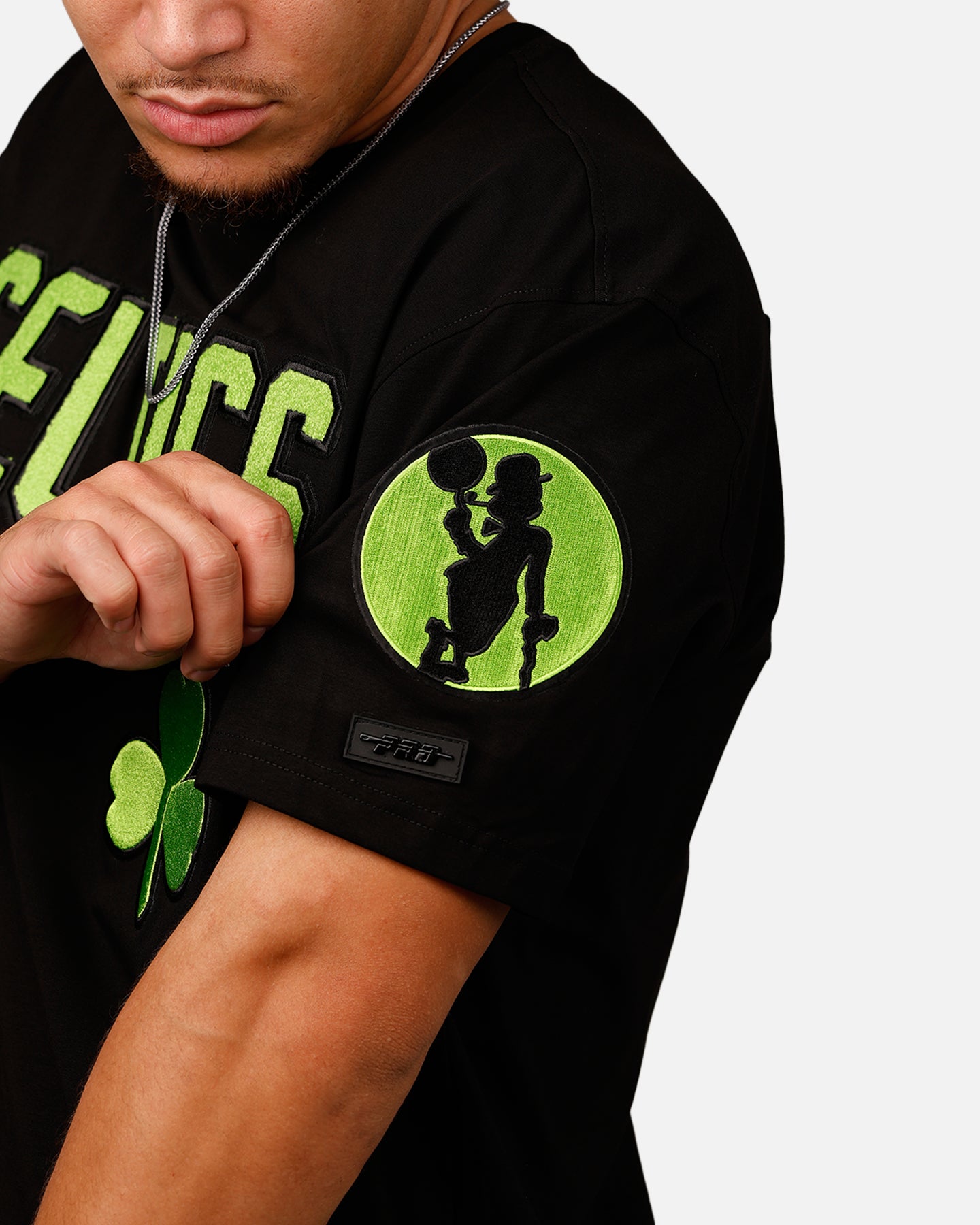 {product_title} - {shop_name}