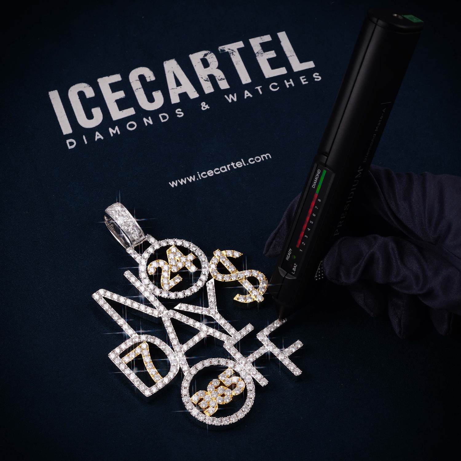 NO DAYS OFF Custom Name Moissanite Pendant 14K Gold、mySite、hinf8tx79