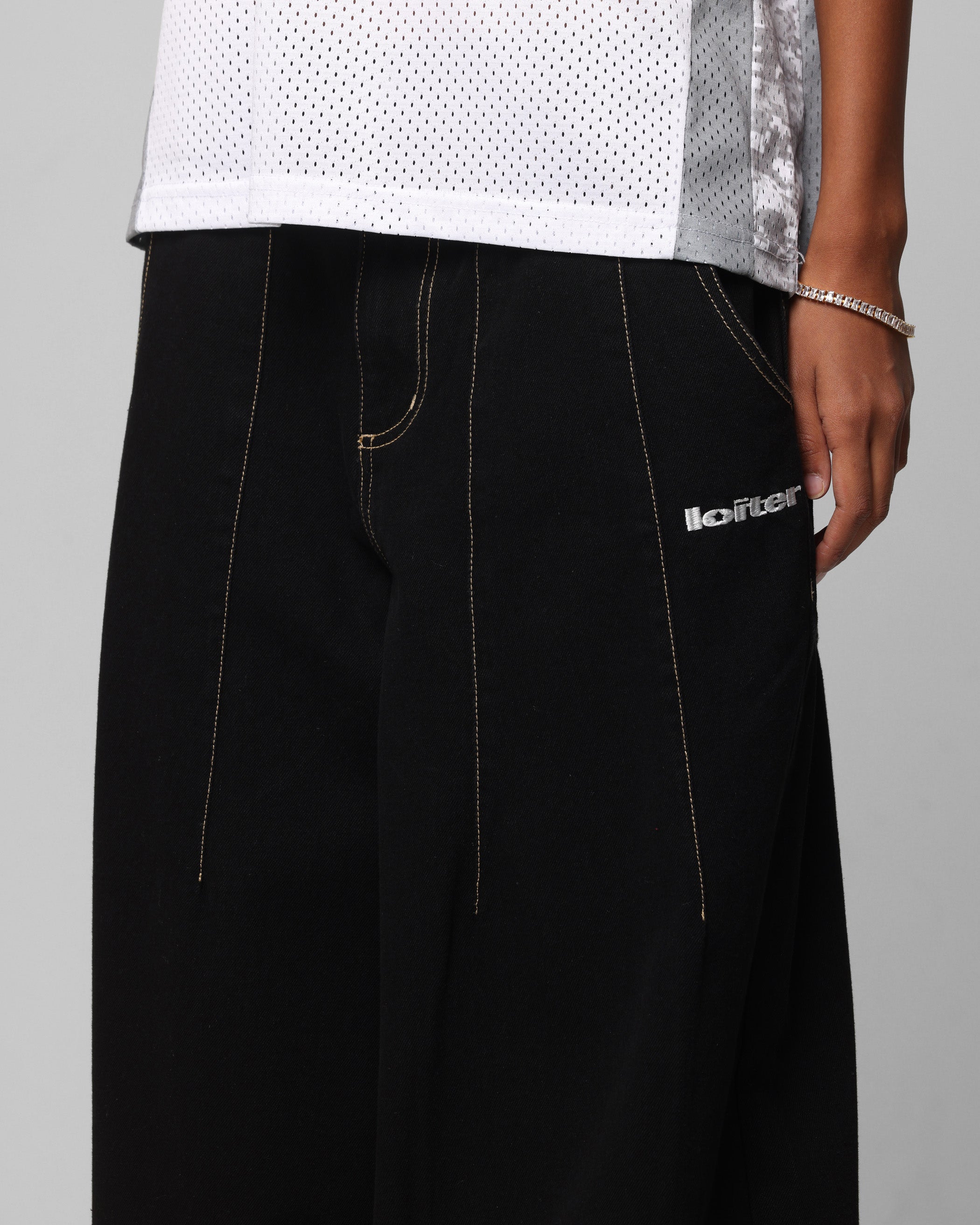 {product_title} - {shop_name}