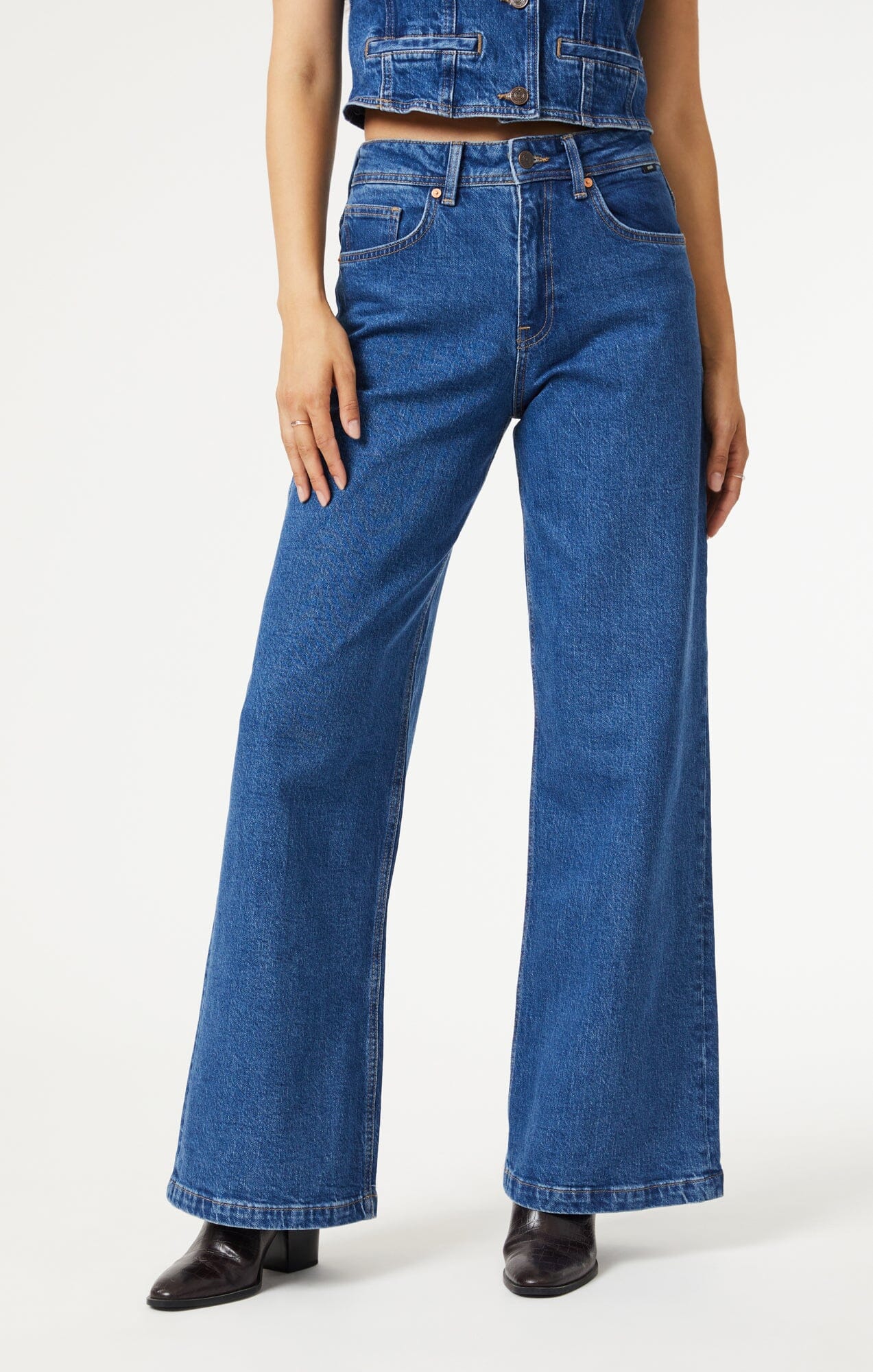 {product_title} - {shop_name}