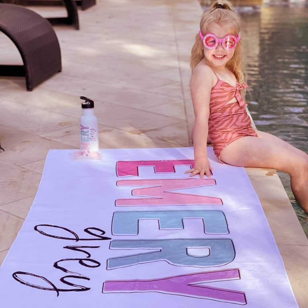  Bright Color Block Personalized Kids Beach Towel、mySite、layawaytickets
