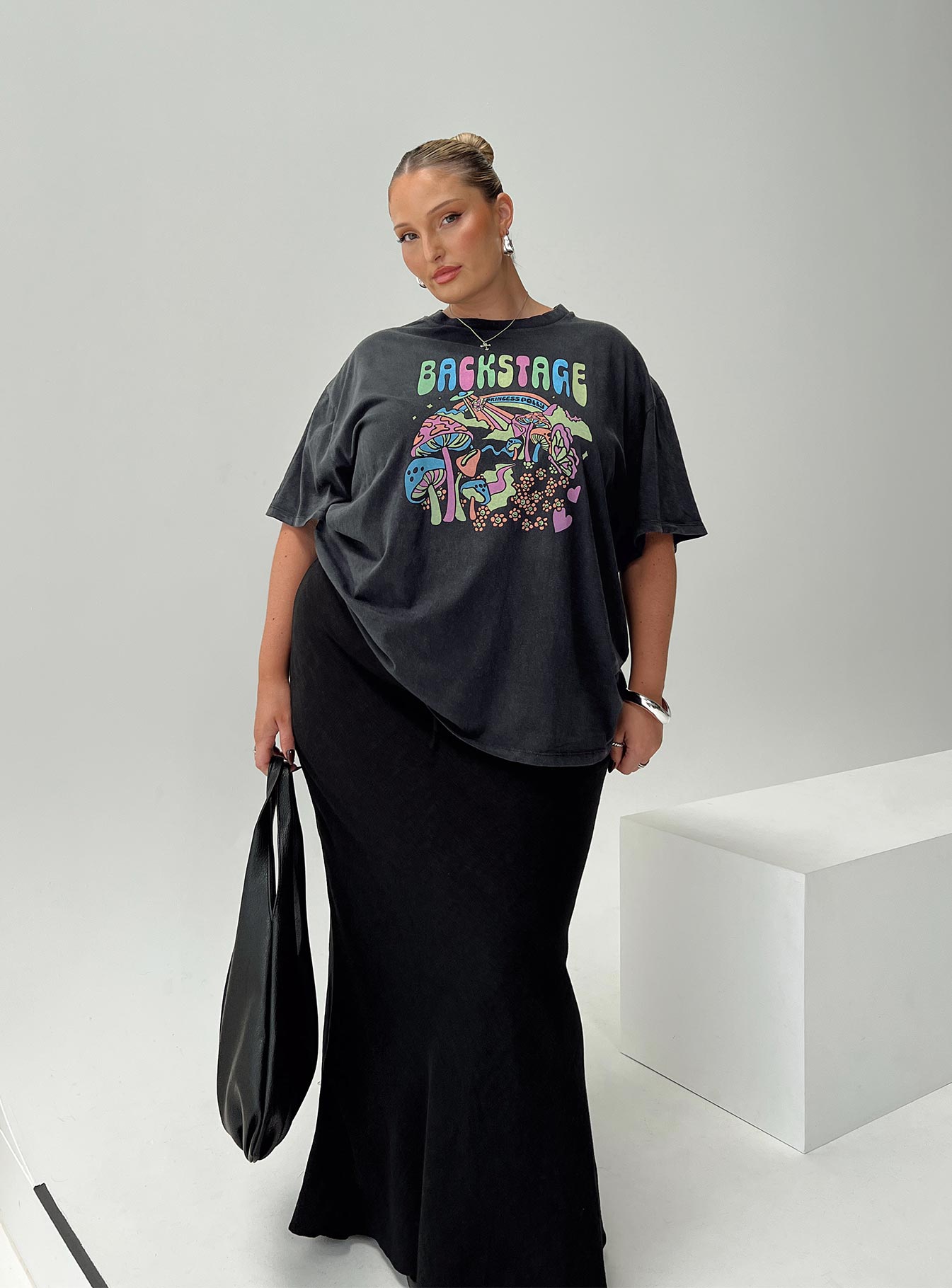 Playground Oversized Tee Curve、mySite、solidvoid