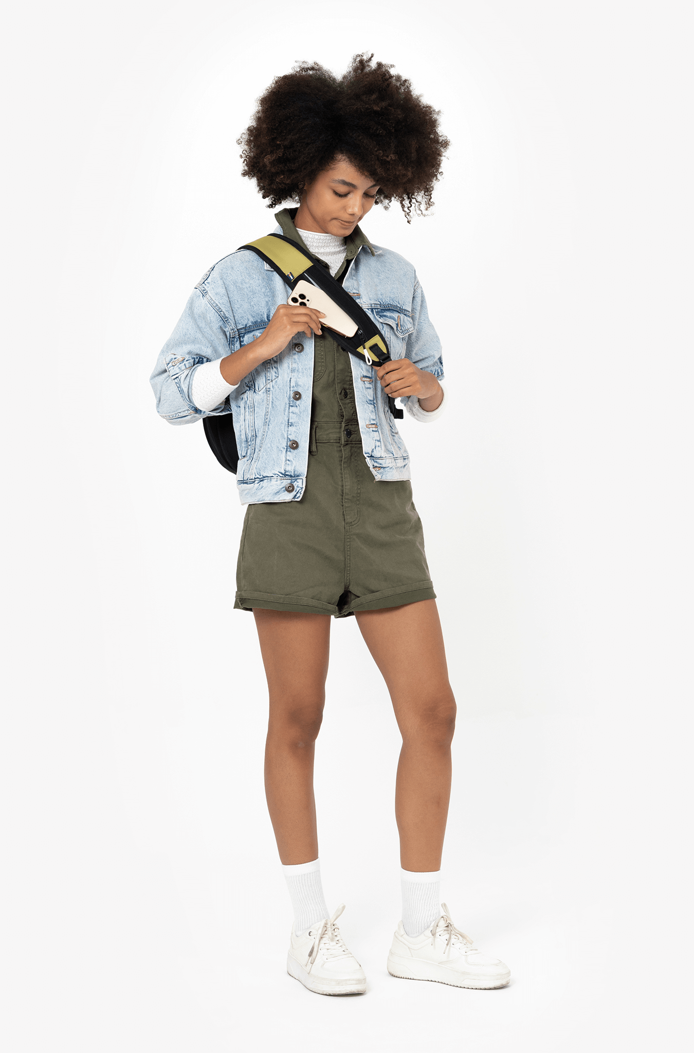 Esprit | Sling Bag、mySite、garagedoors4me