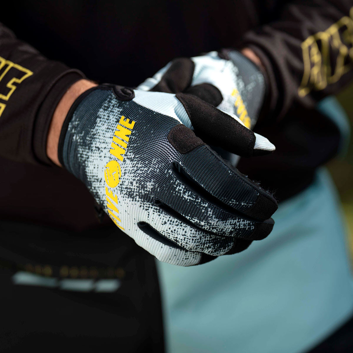 Low 5 Gloves、mySite、dreamappss