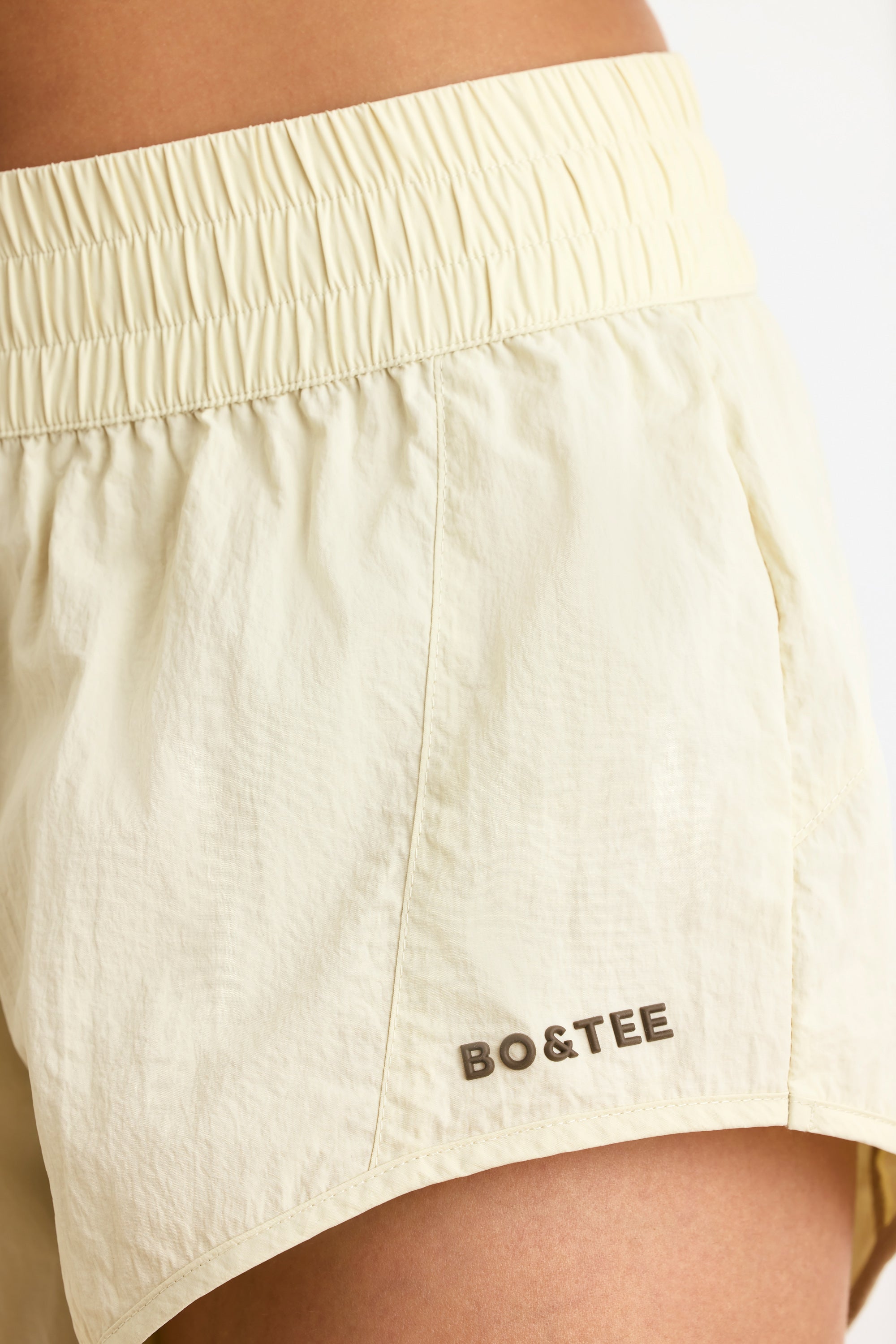 Elasticated Mini Shorts in Bone、mySite、solidvoid