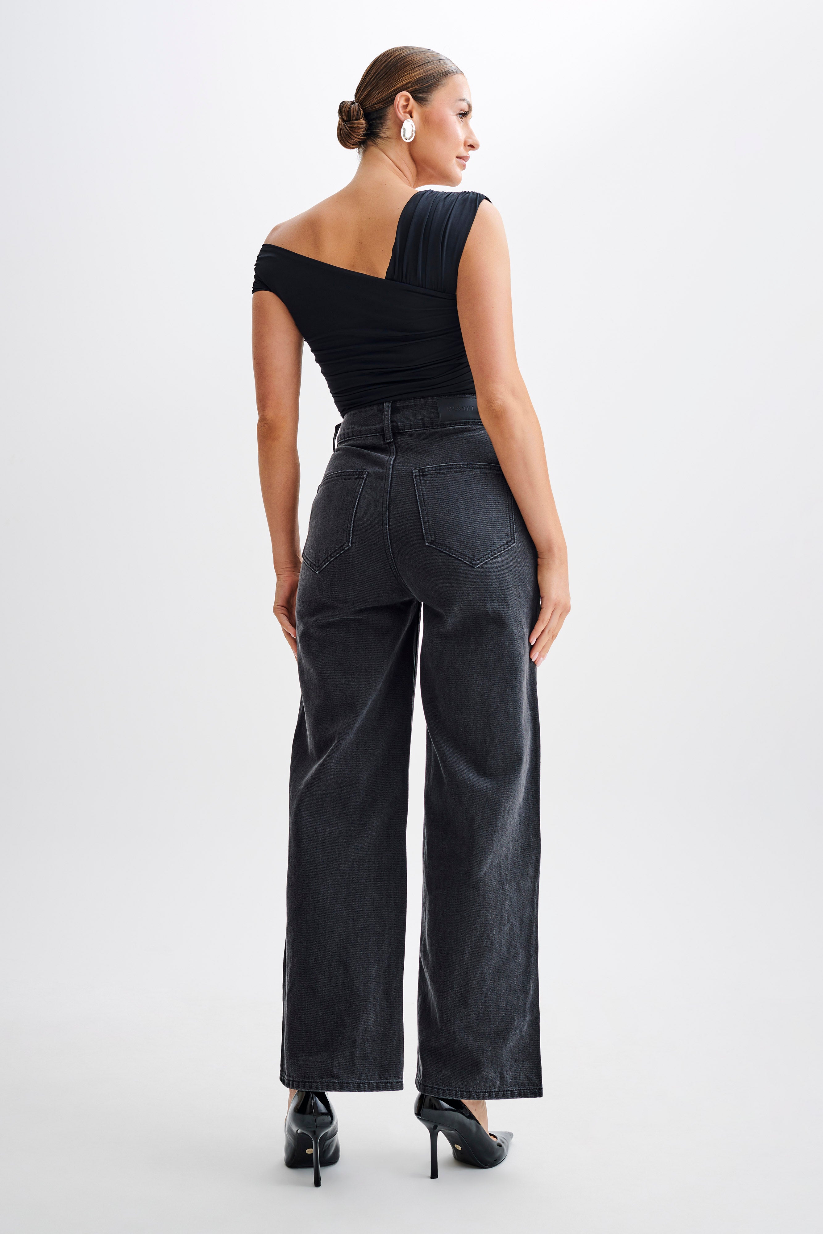 Nicki Cut Out Sleeveless Top - Black、mySite、solidvoid