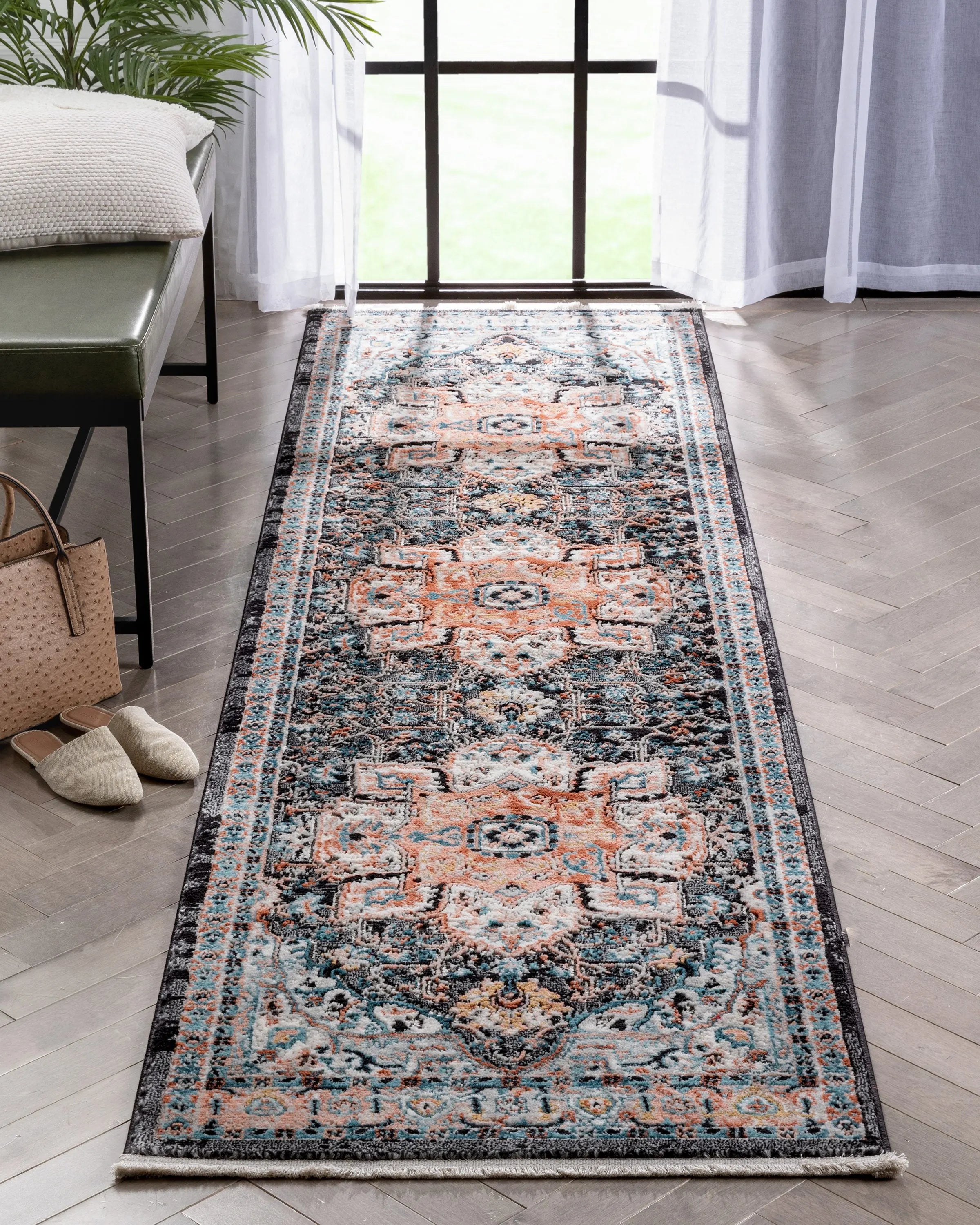 Minos Vintage Bohemian Oriental Floral Black Rug、mySite、gigharbornorthrealestate