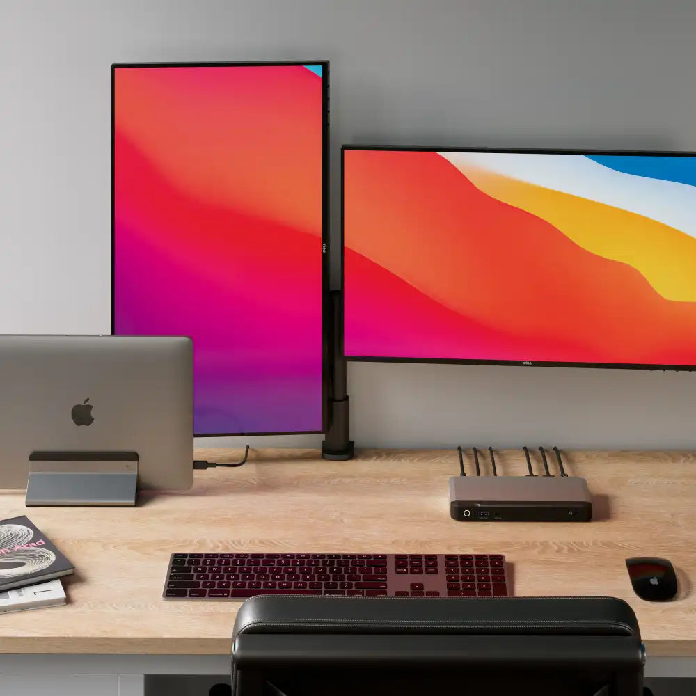 CLARITY 27 UHD 4K Monitor (Pack of 2) + DX2 Dual 4K Display Universal Docking Station _ with 65W Power Delivery、mySite、fannypackpong