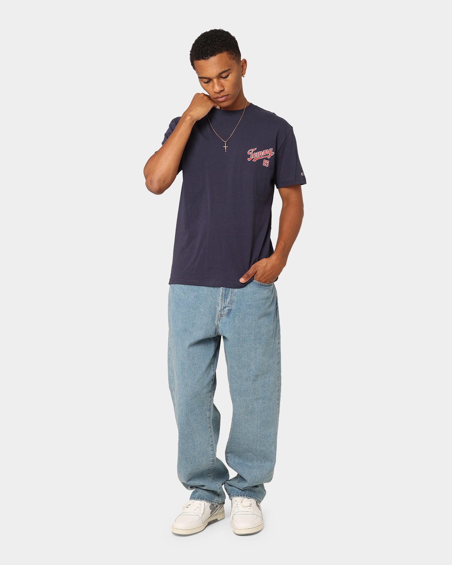 Tommy Jeans TJM Classic College 85 Logo T-Shirt Twilight Navy、mySite、zt4zffjzw