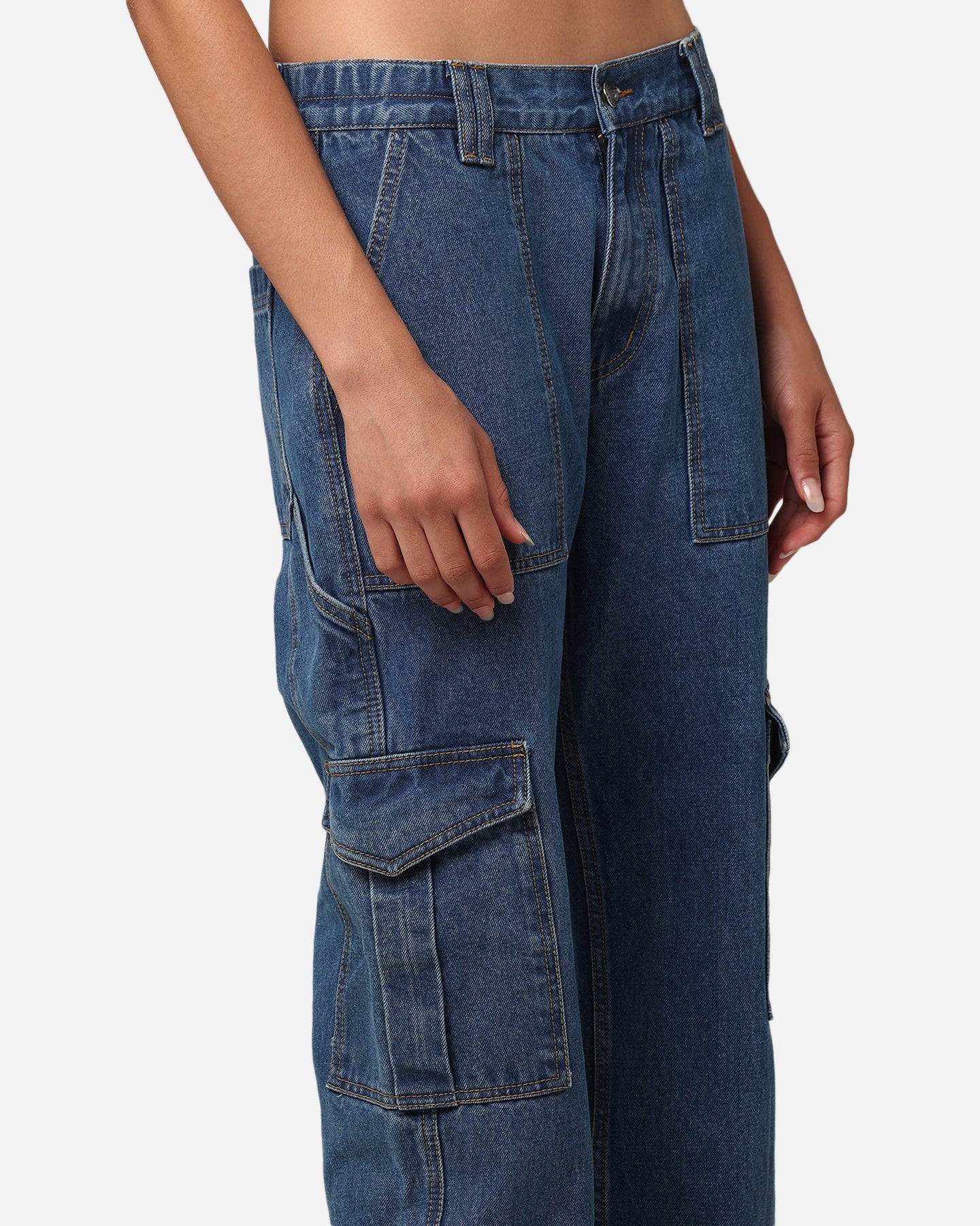 {product_title} - {shop_name}