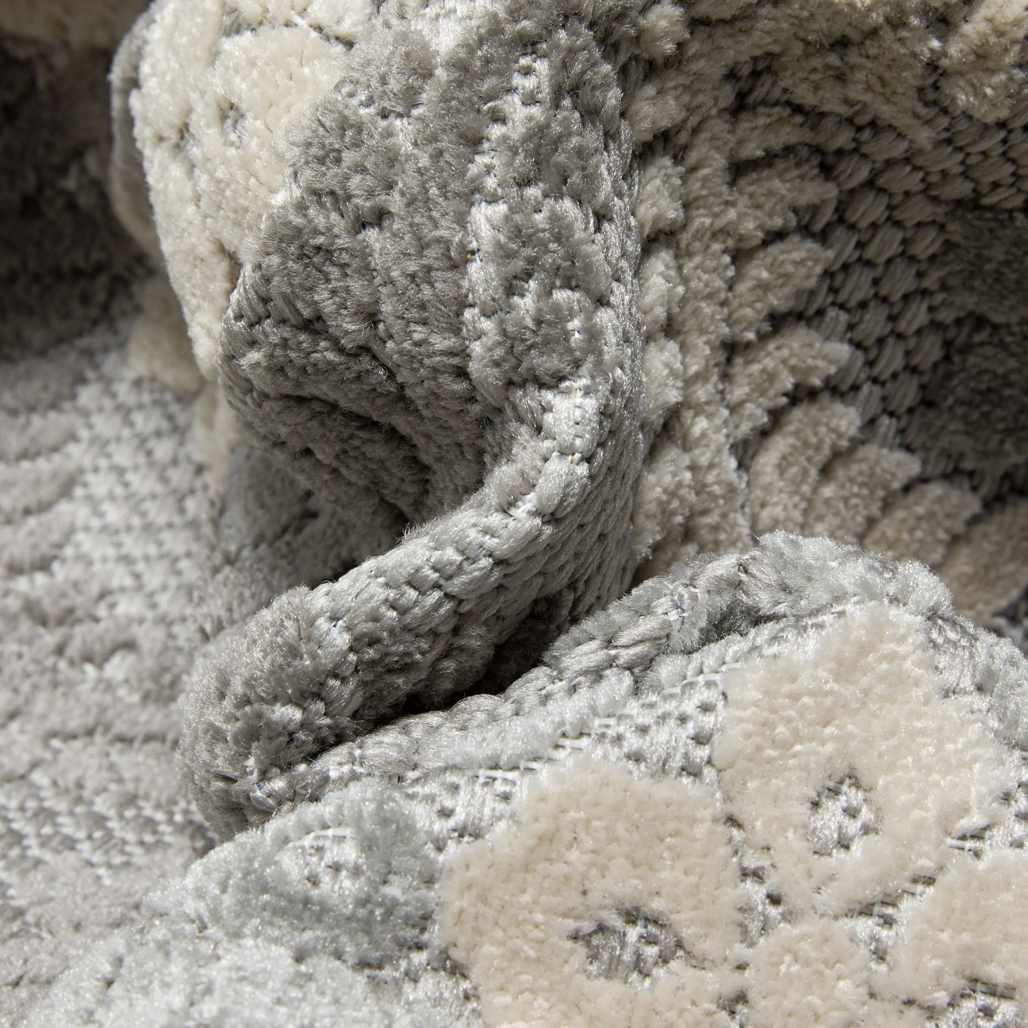 Loewy Modern Geometric Indoor/Outdoor Grey High-Low Rug、mySite、gigharbornorthrealestate