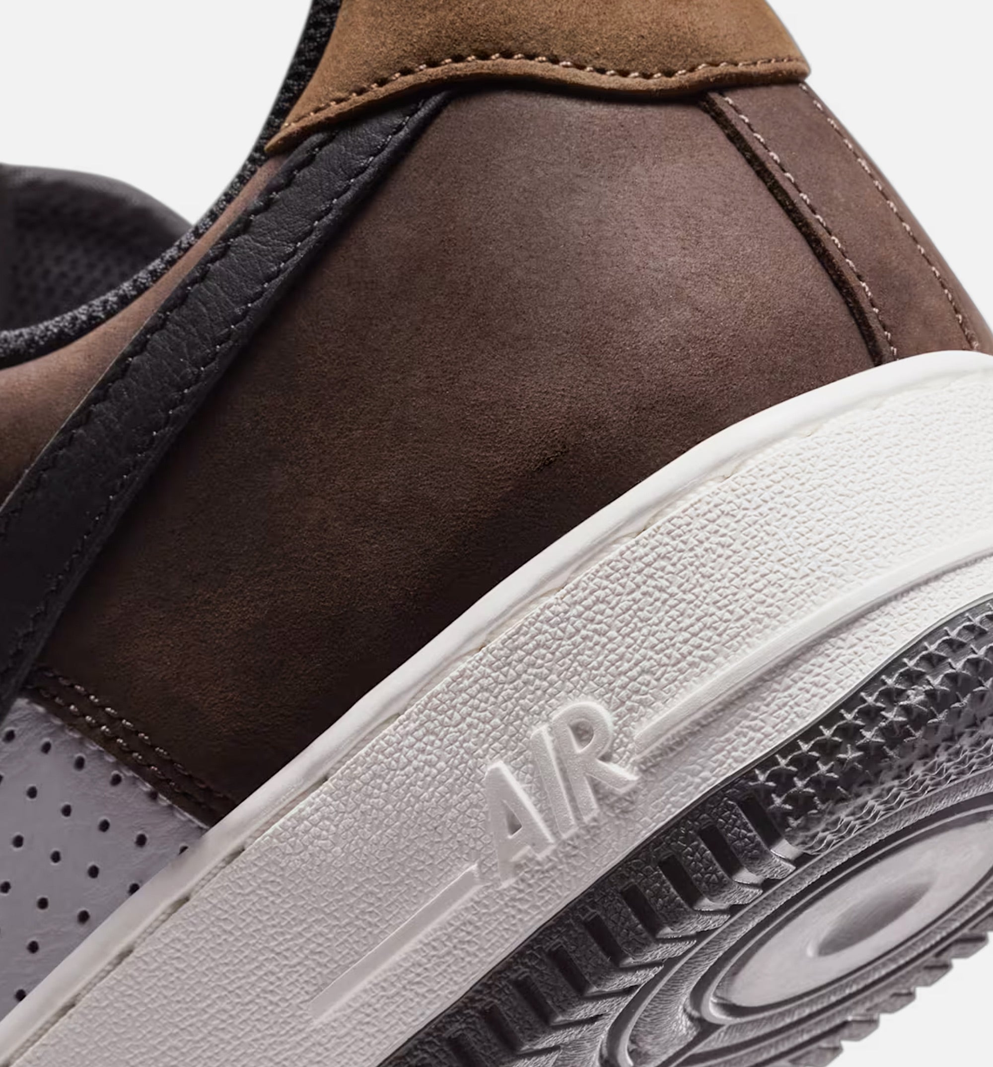 Air Force 1 Retro Low White and Baroque Brown Mens Lifestyle Shoe - White/Baroque Brown、mySite、dreamappss