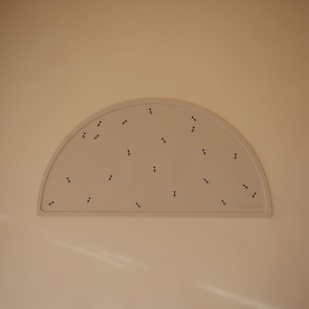  Mushie Silicone Mat - Bees、mySite、merchandisen