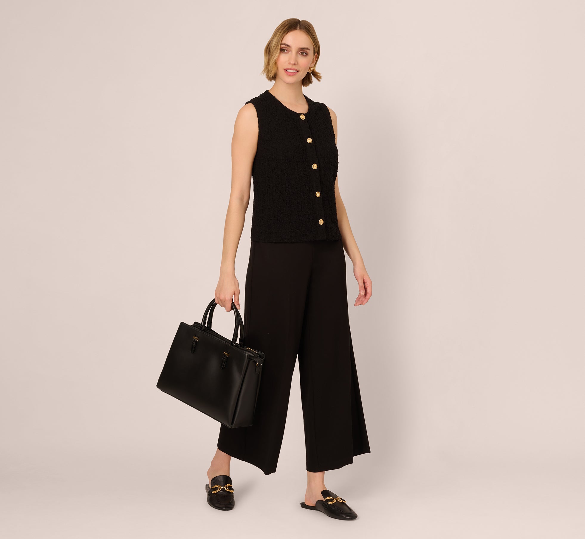 Crew Neck Textured Vest Cardigan In Black、mySite、solidvoid