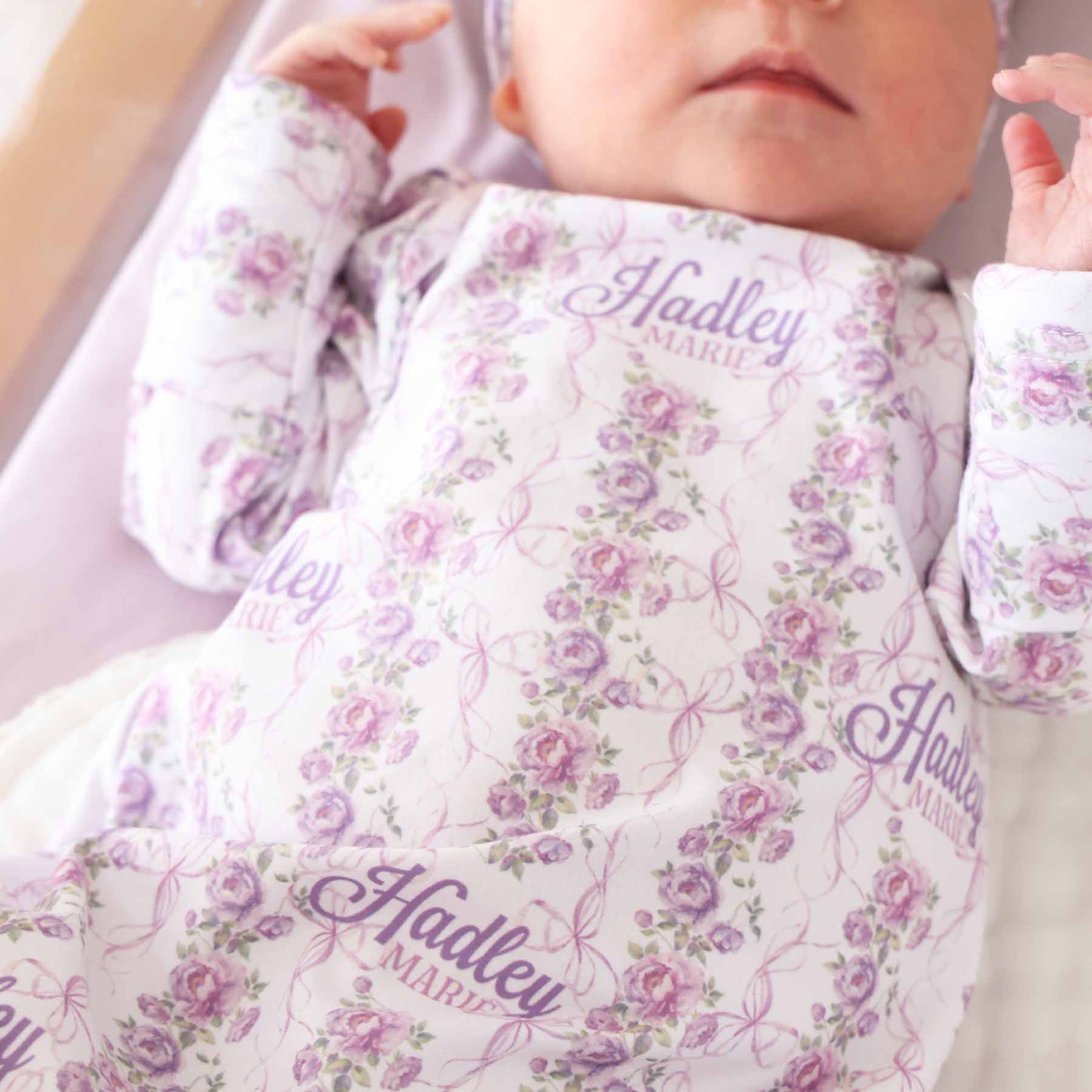  Violet Vines Personalized Newborn Baby Knot Gown、mySite、layawaytickets