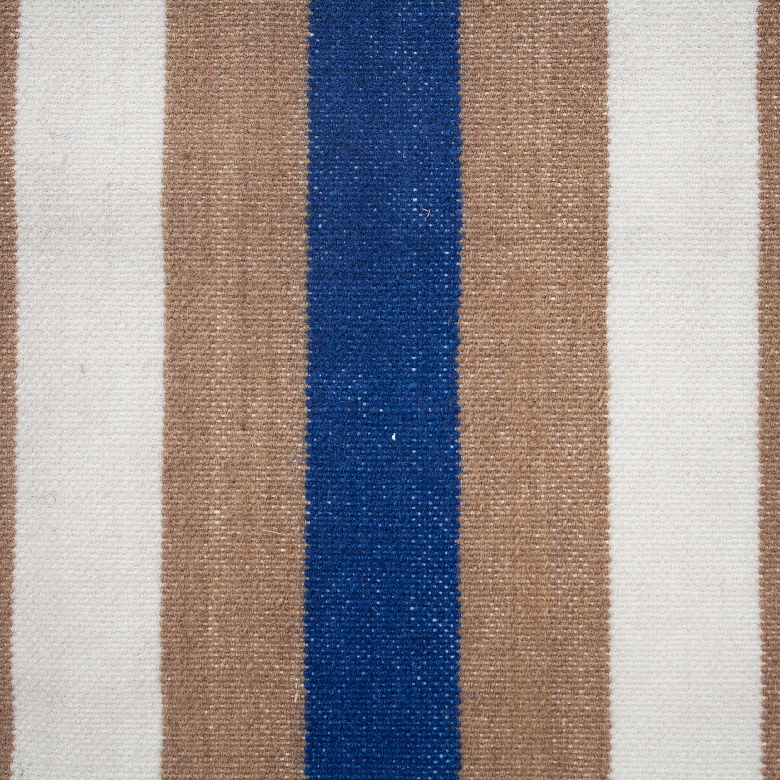 Luna Stripes and Circle Rug、mySite、gigharbornorthrealestate