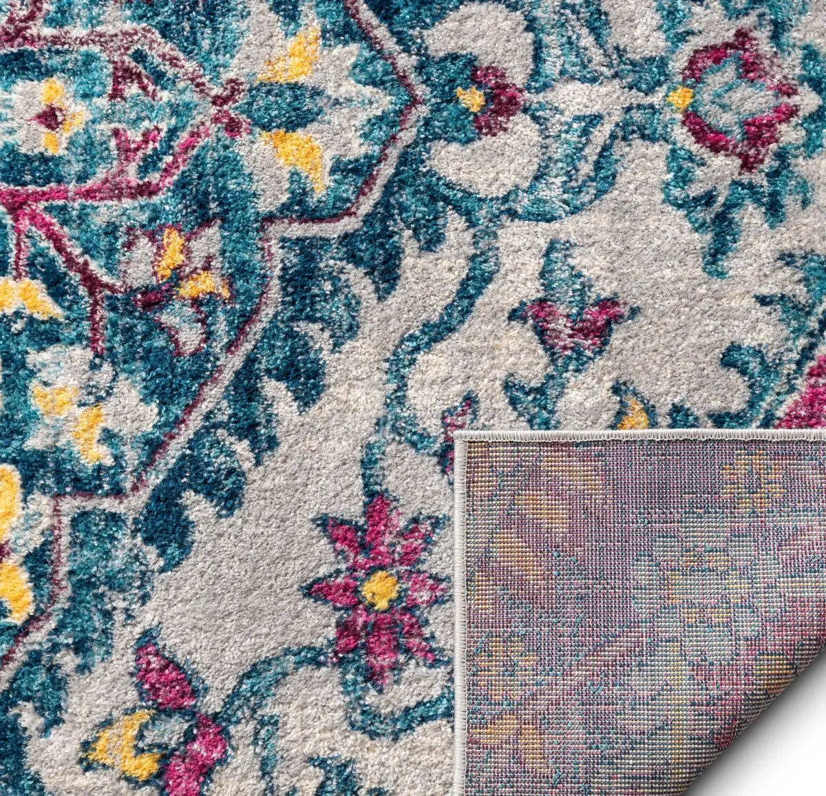 Gwendolyn Multi Bohemian Oriental Medallion 5'3 x 7'3 Rug、mySite、gigharbornorthrealestate