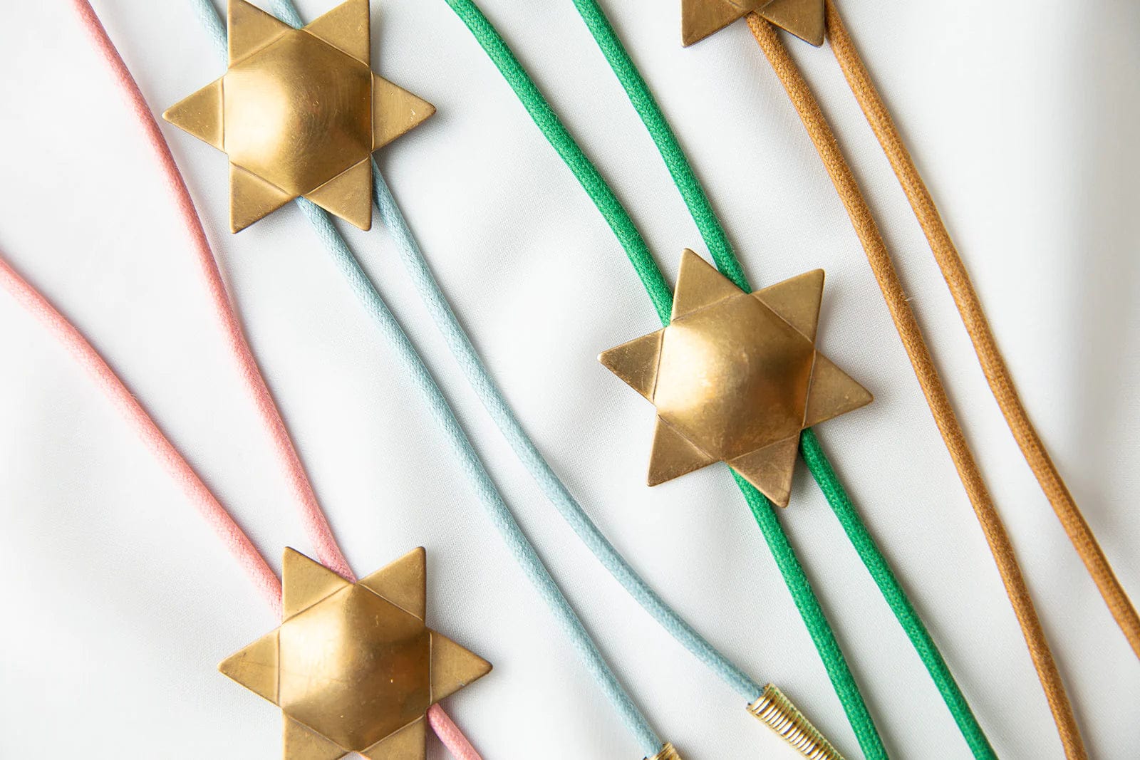 Jewish Star of David Bolo Tie - (Choice of Color)、mySite、topwebapps