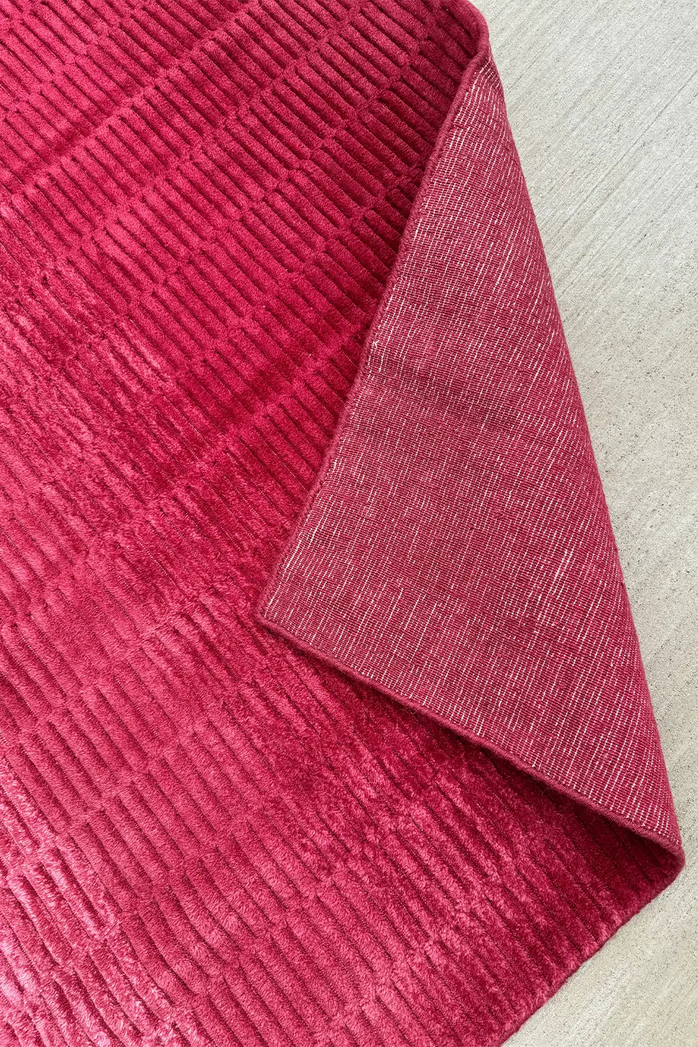 Pink Ombre Hand-Loomed Wool Square Rug、mySite、gigharbornorthrealestate