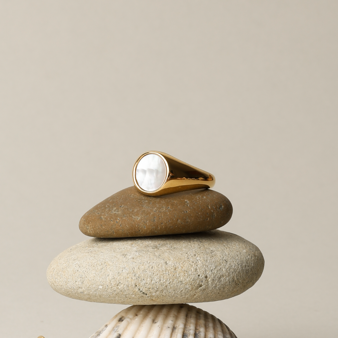 Mother Of Pearl Ring、mySite、hinf8tx79